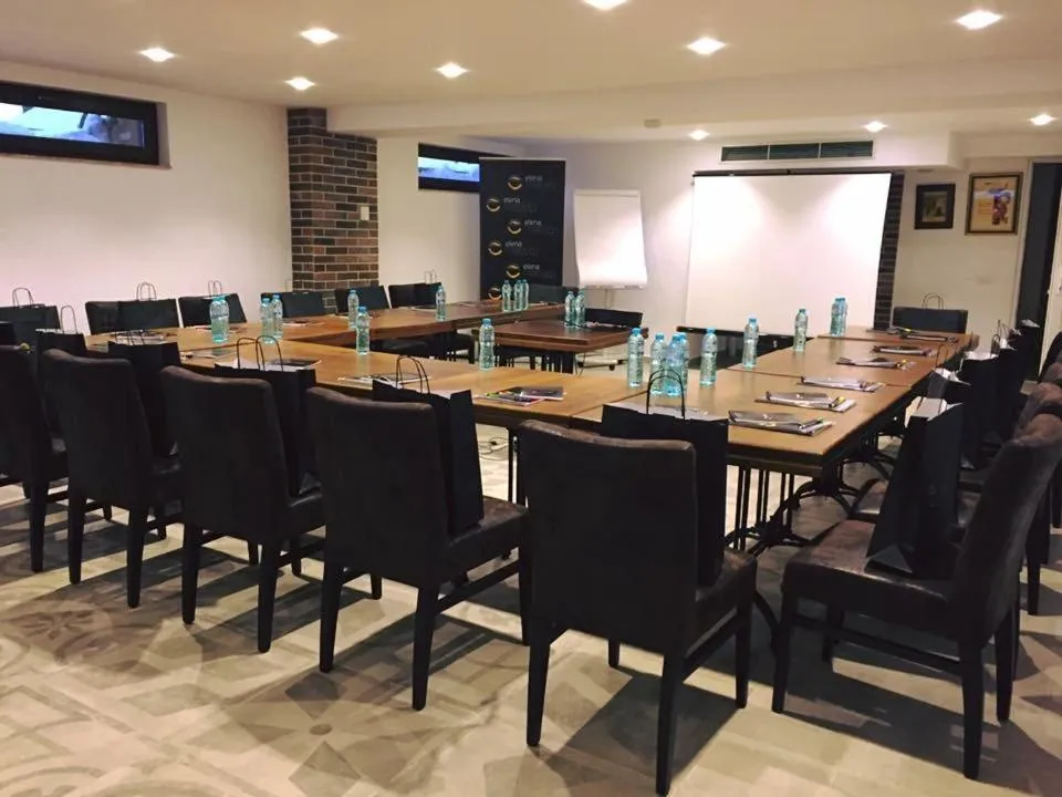 Meeting/conference room in Hotel Aviator Boutique