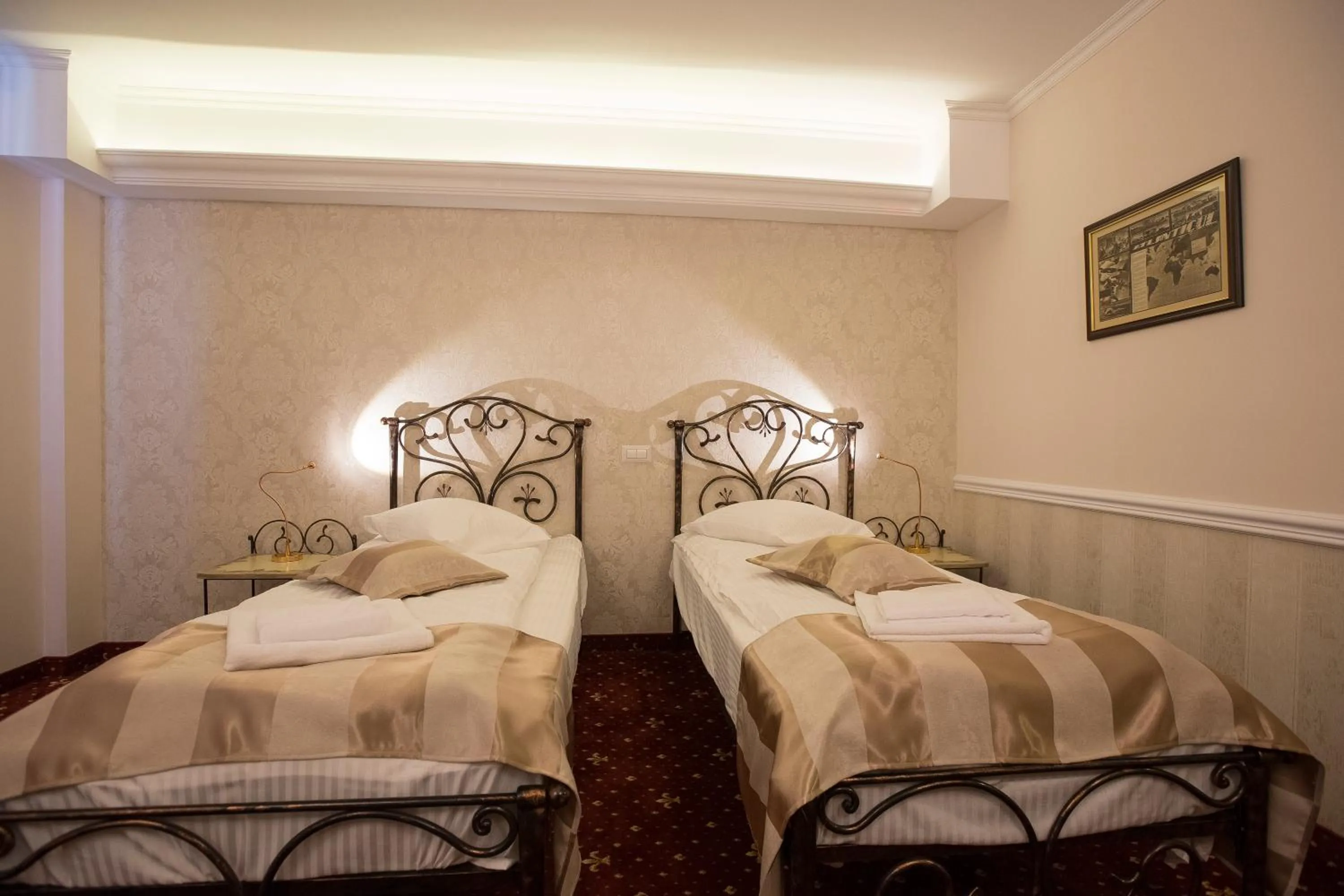 Photo of the whole room, Bed in Hotel Aviator Boutique