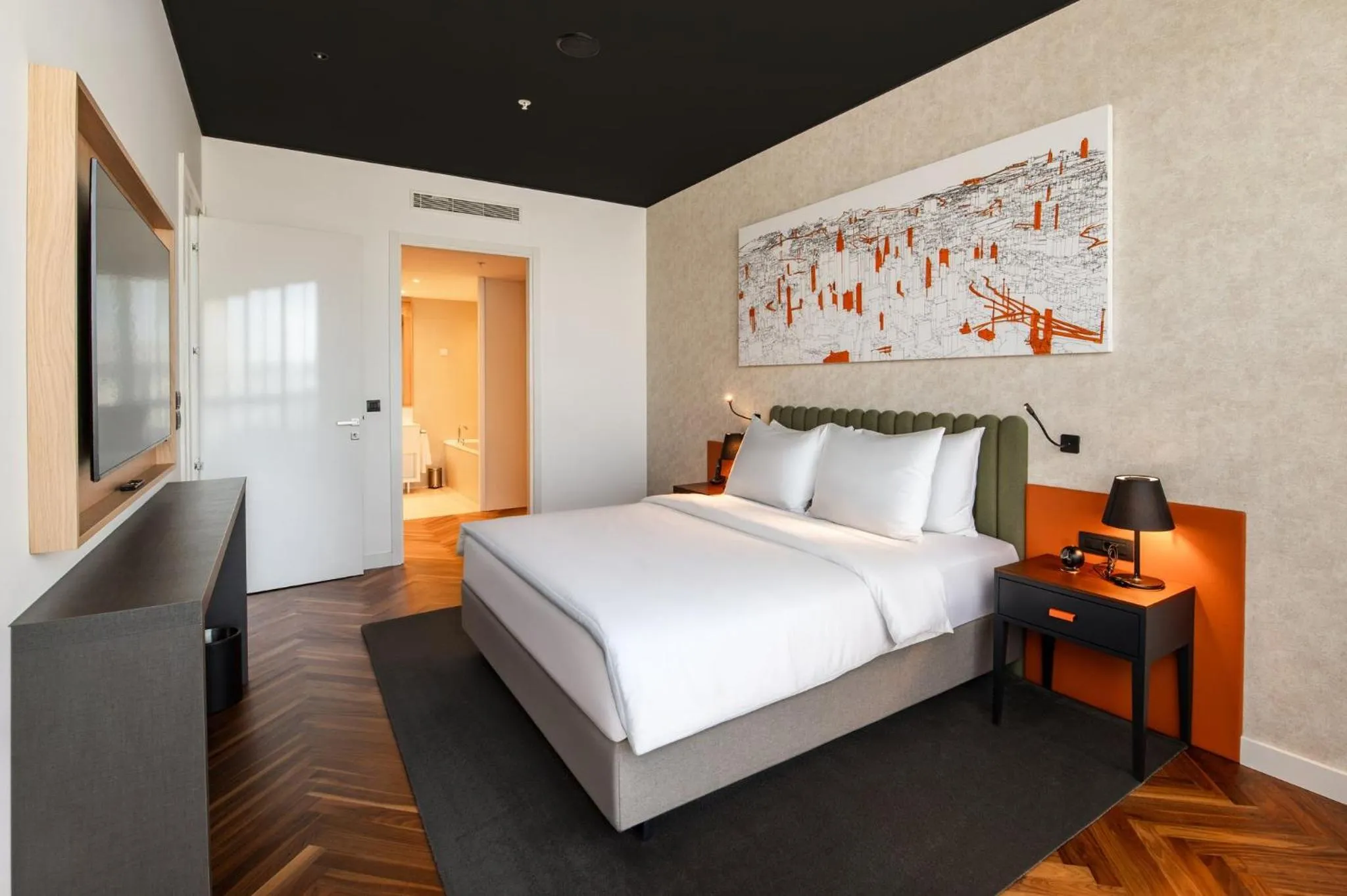 Photo of the whole room, Bed in Crowne Plaza Podgorica by IHG