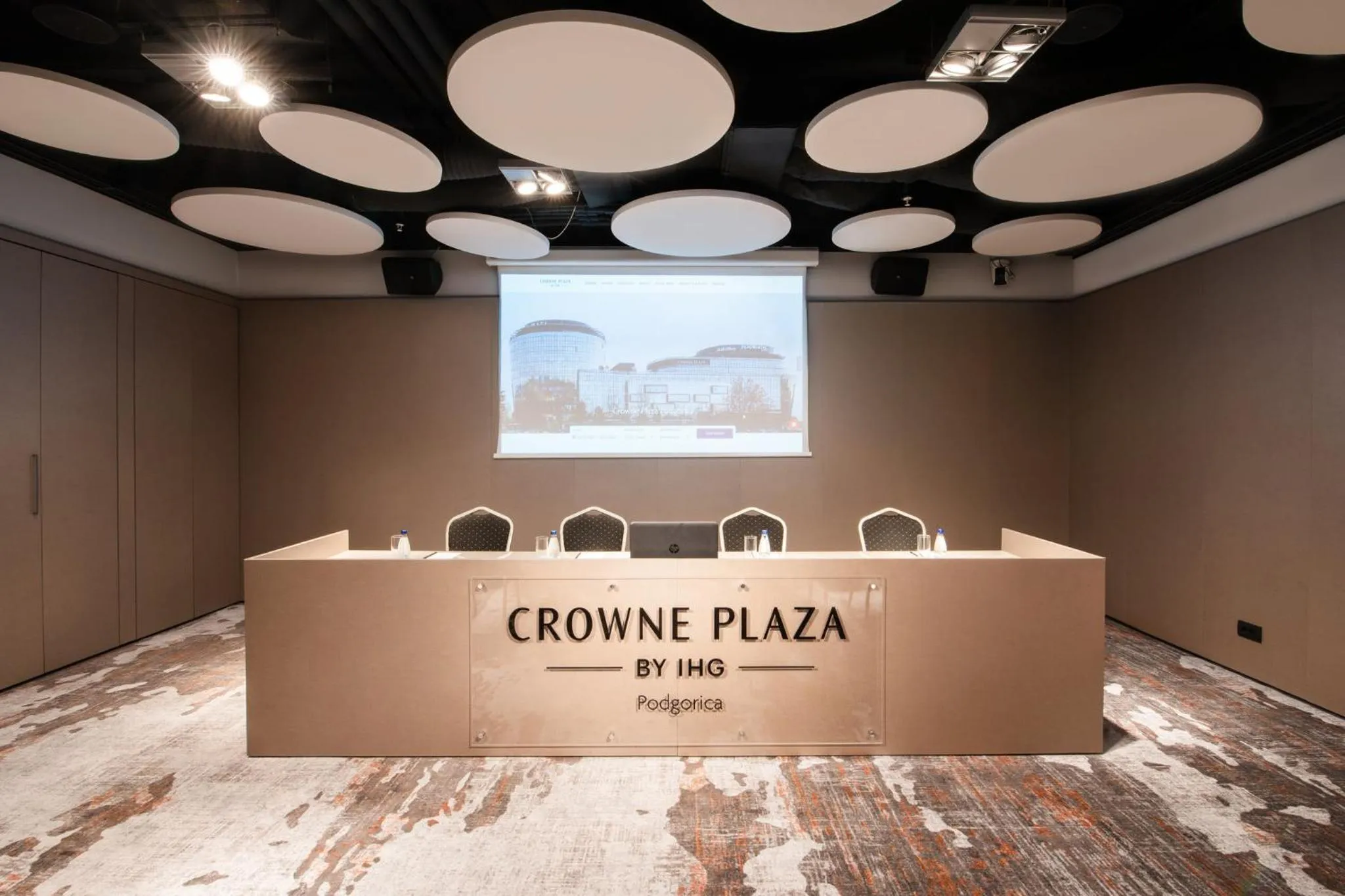 Meeting/conference room in Crowne Plaza Podgorica by IHG