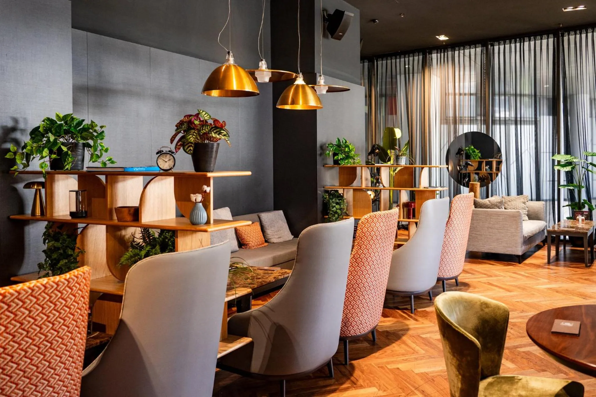 Lounge or bar in Crowne Plaza Podgorica by IHG