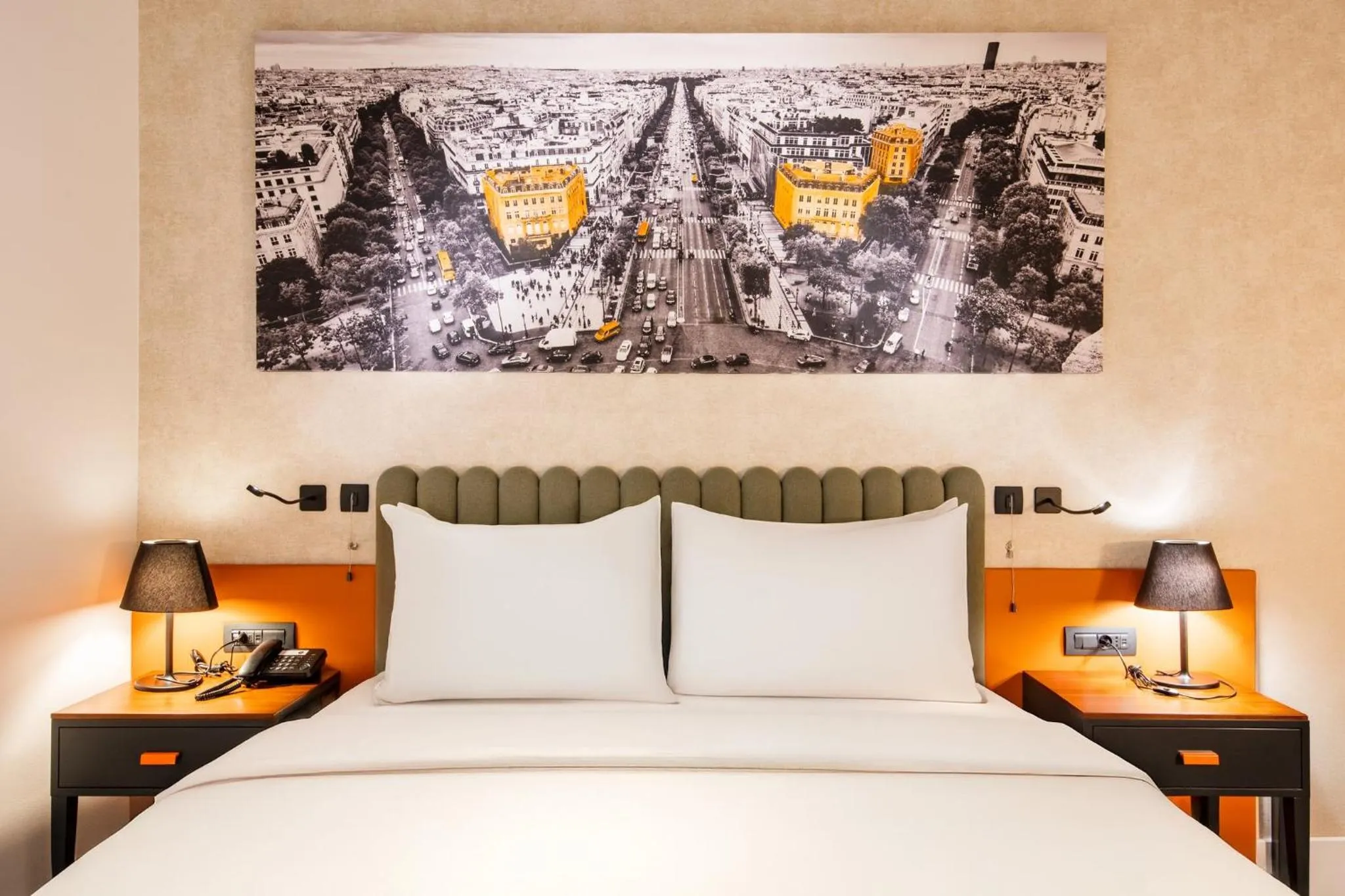 Photo of the whole room, Bed in Crowne Plaza Podgorica by IHG