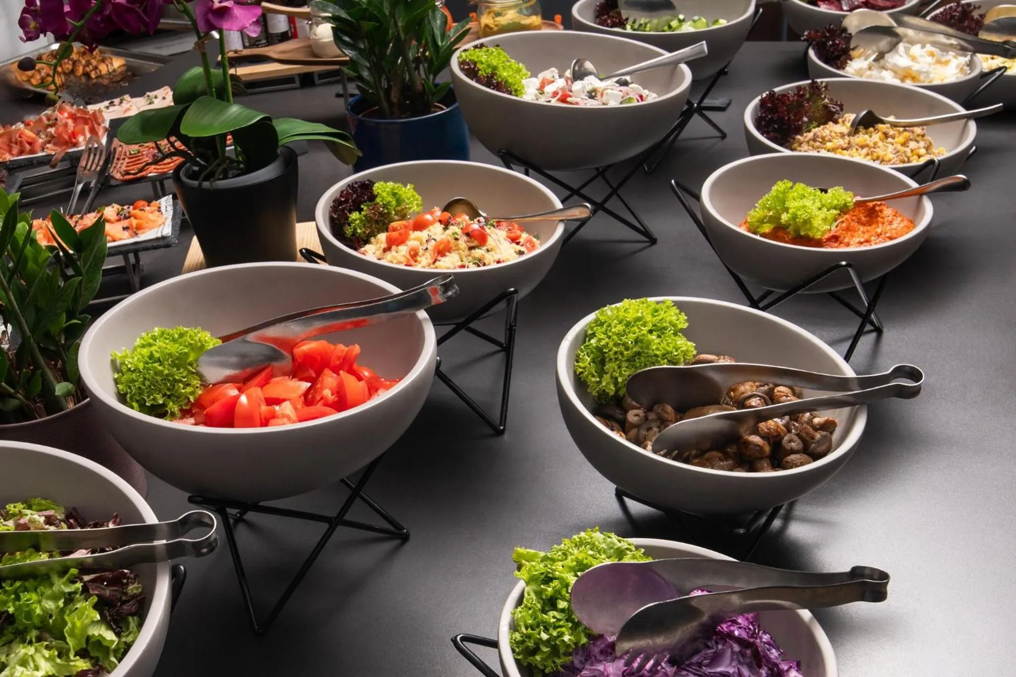 Restaurant/places to eat in Crowne Plaza Podgorica by IHG