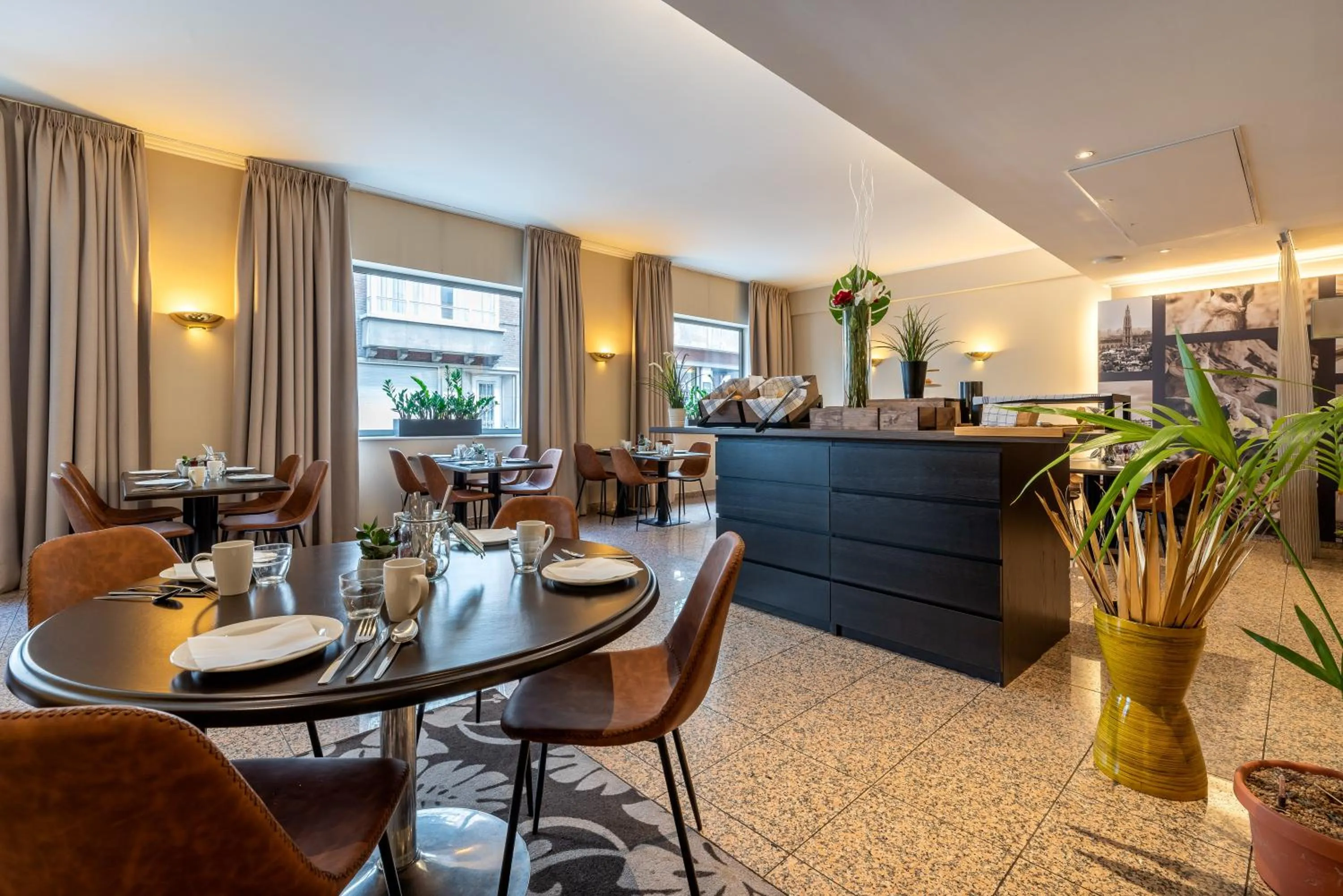 Continental breakfast in Astoria Hotel Antwerp