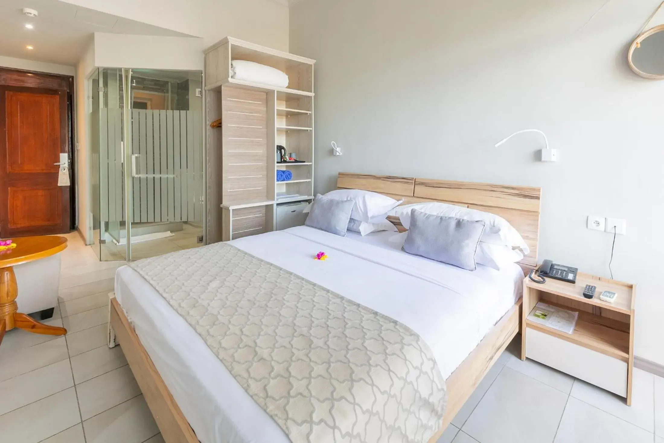 Family Comfort Room in Le Peninsula Bay Beach Resort & Spa Family Comfort Room in Le Peninsula Bay Beach Resort & Spa