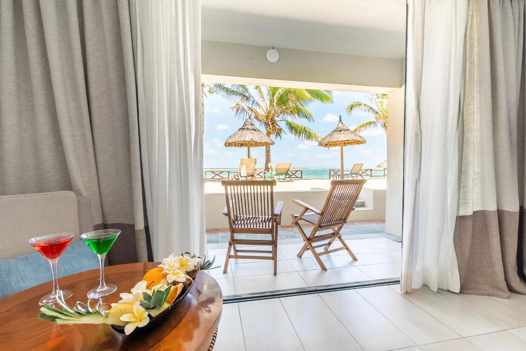 Balcony/Terrace in Le Peninsula Bay Beach Resort & Spa
