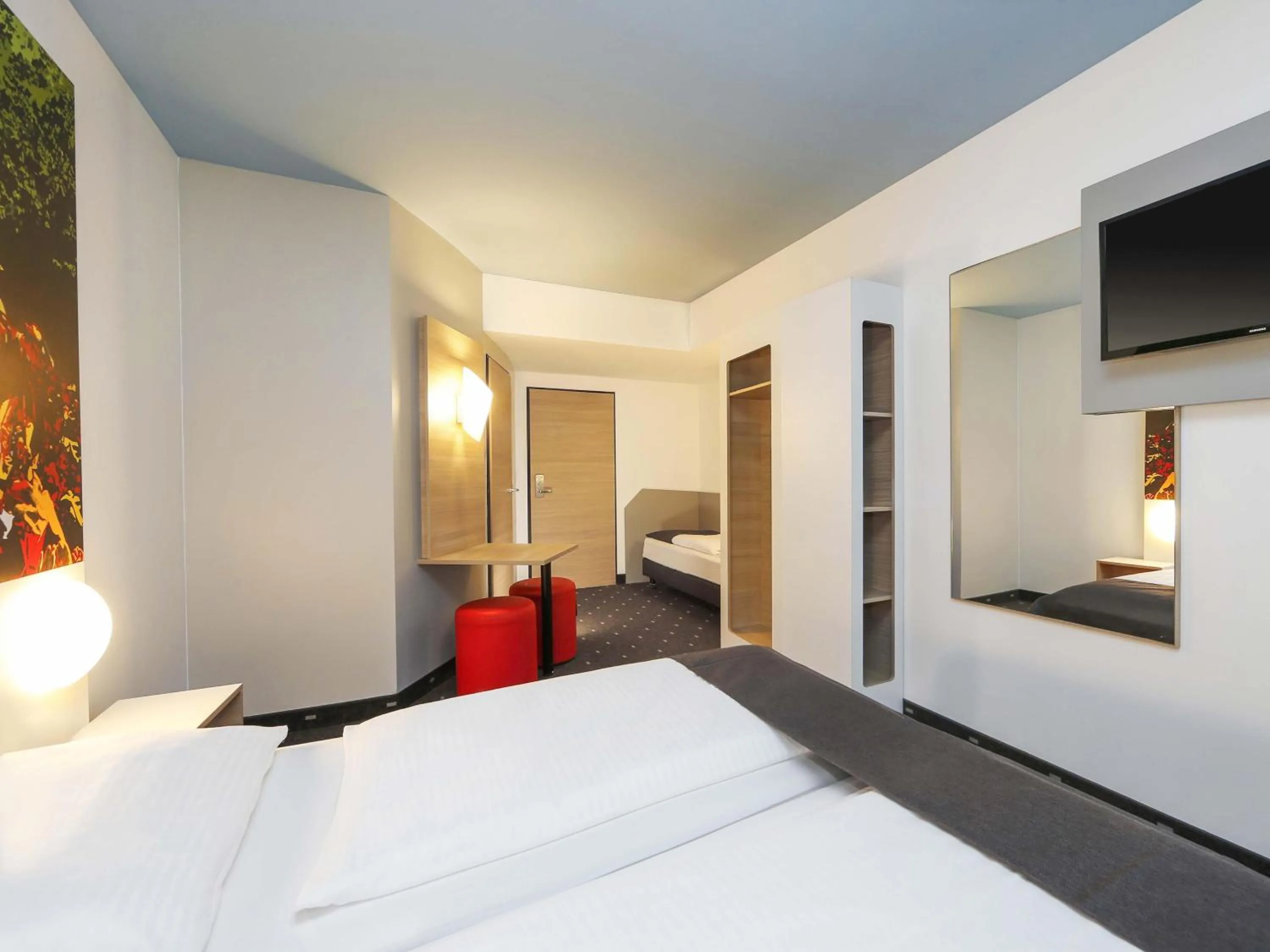 Photo of the whole room, Bed in B&B Hotel Berlin-Tiergarten