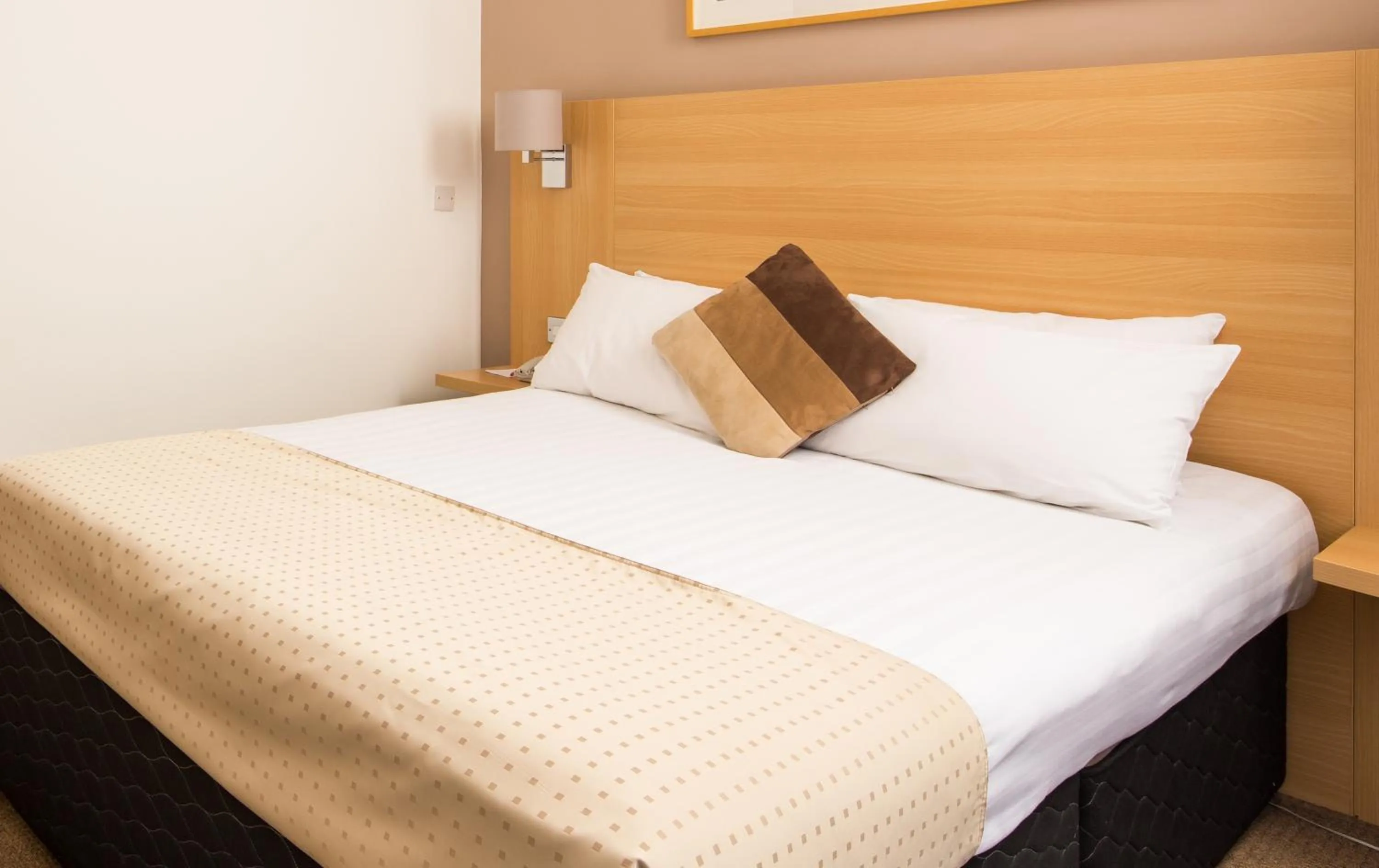 Bed in Mercure Wetherby Hotel