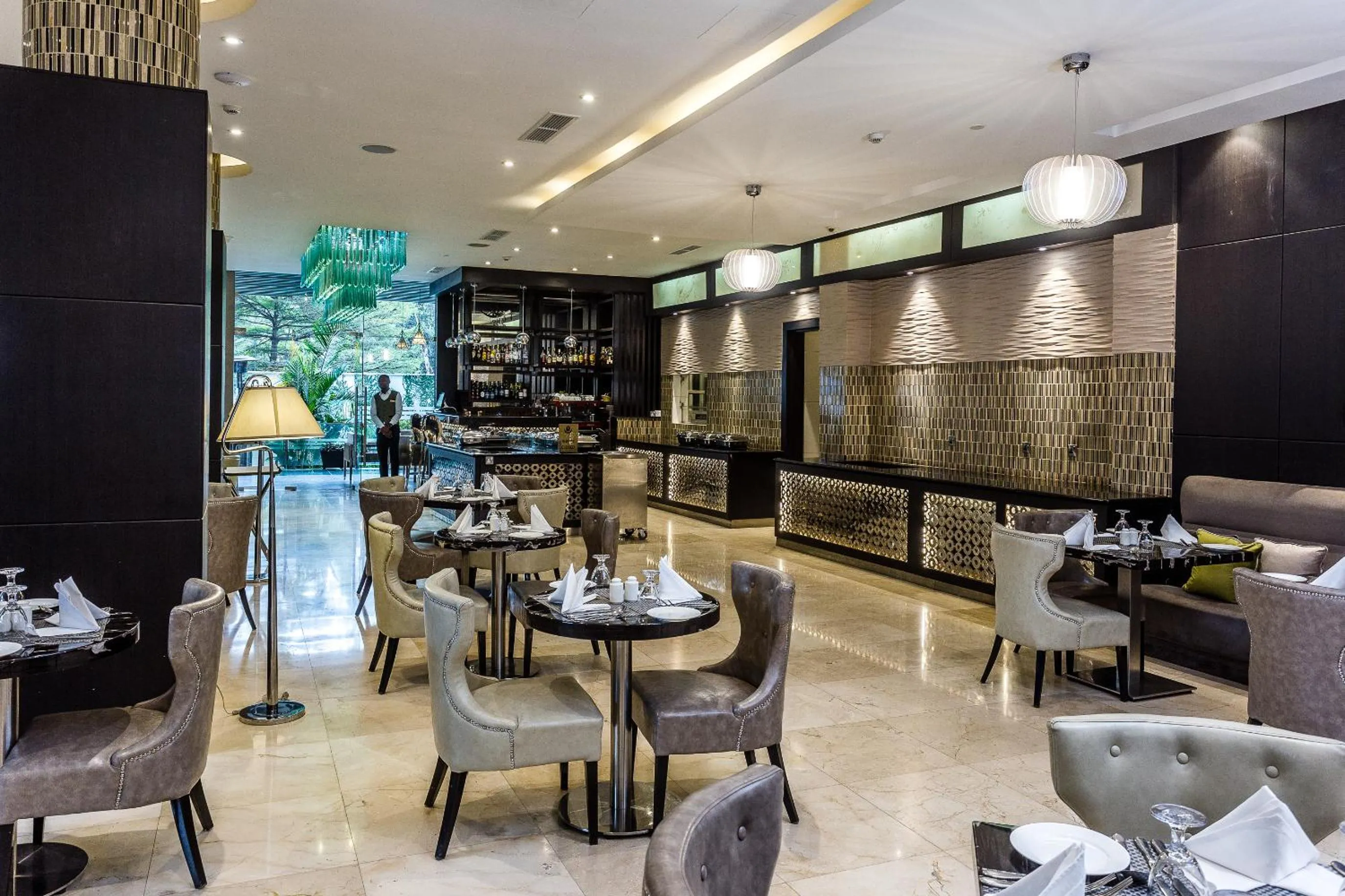 Restaurant/places to eat in Royal Tulip Canaan Nairobi