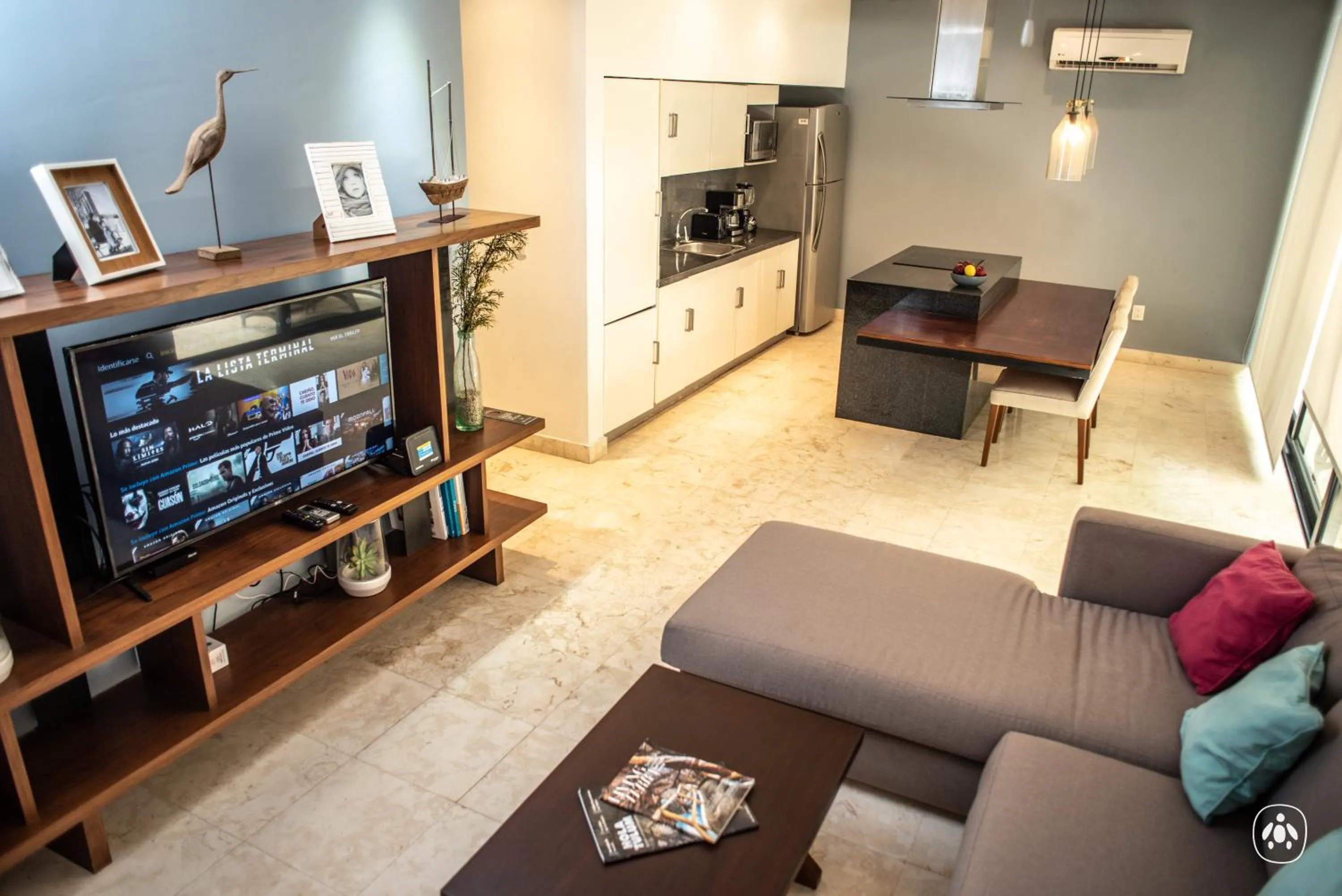 TV and multimedia in Anah Tulum