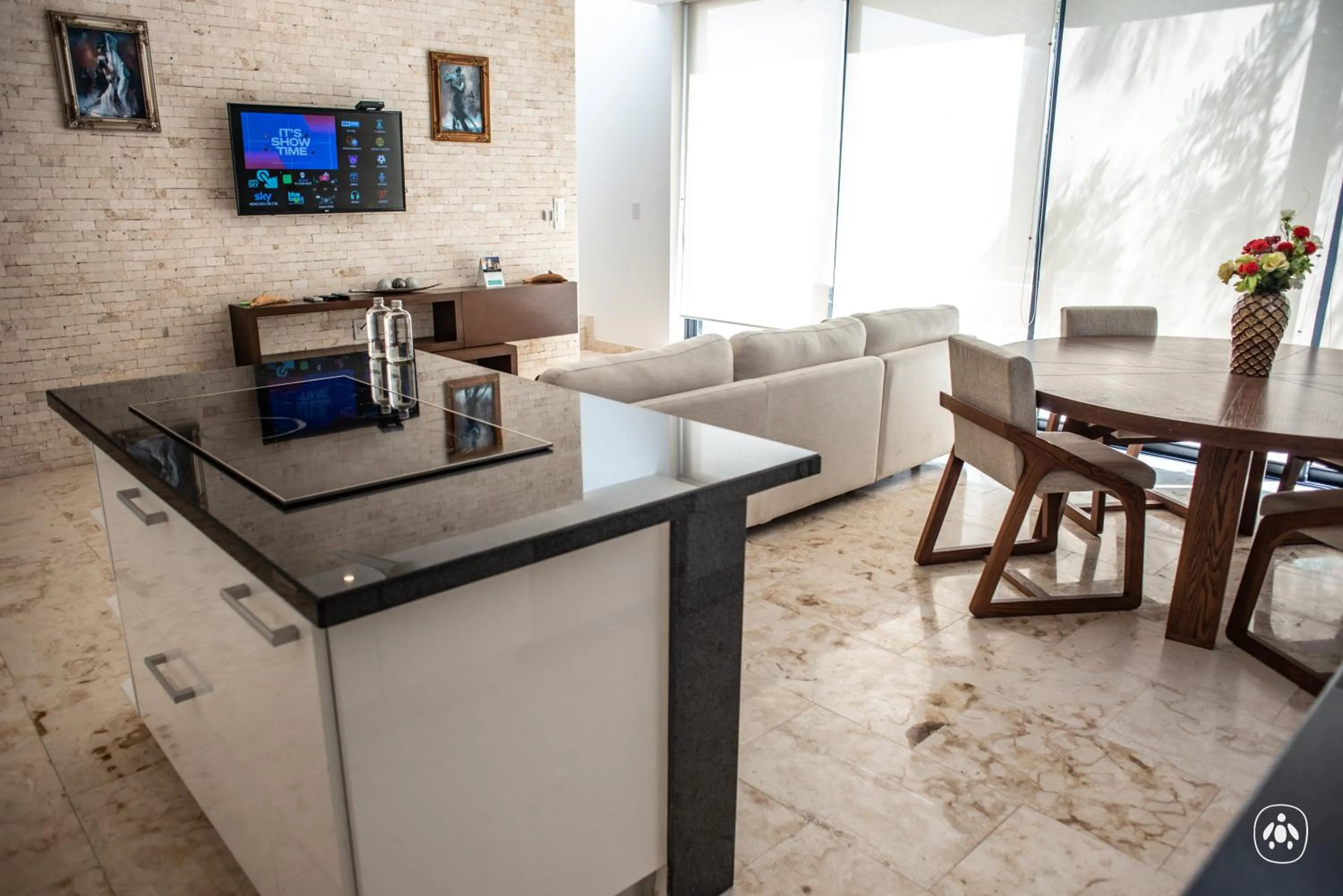 Kitchen or kitchenette in Anah Tulum