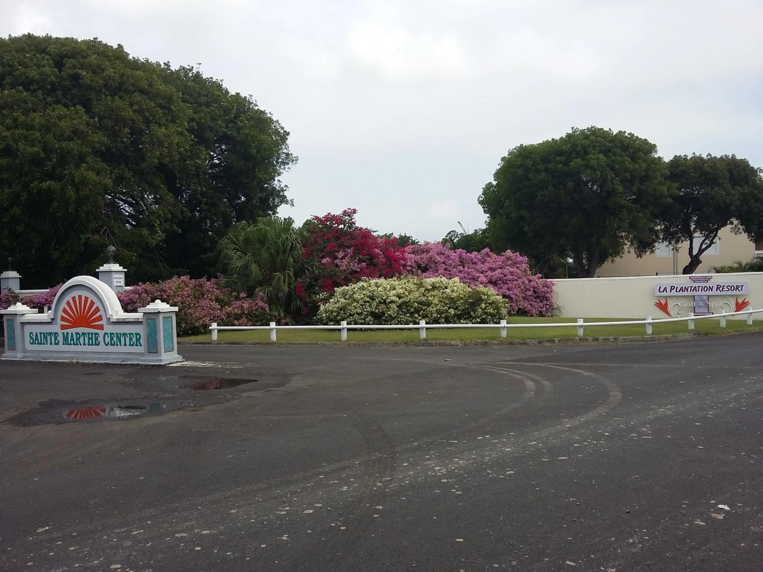 Property logo or sign in Appartement à la Résidence LA PLANTATION RESORT and SPA