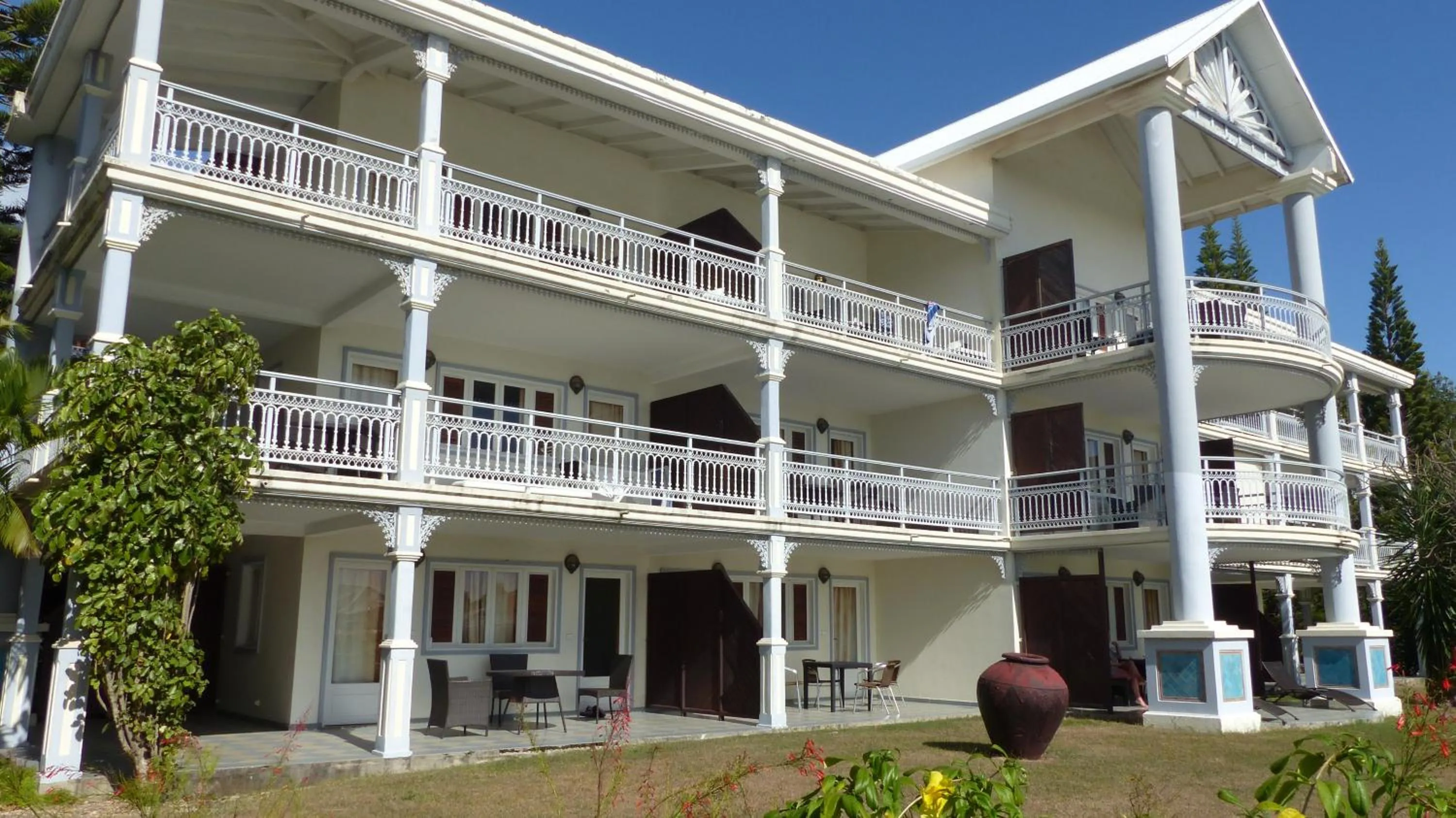 Property building in Appartement à la Résidence LA PLANTATION RESORT and SPA