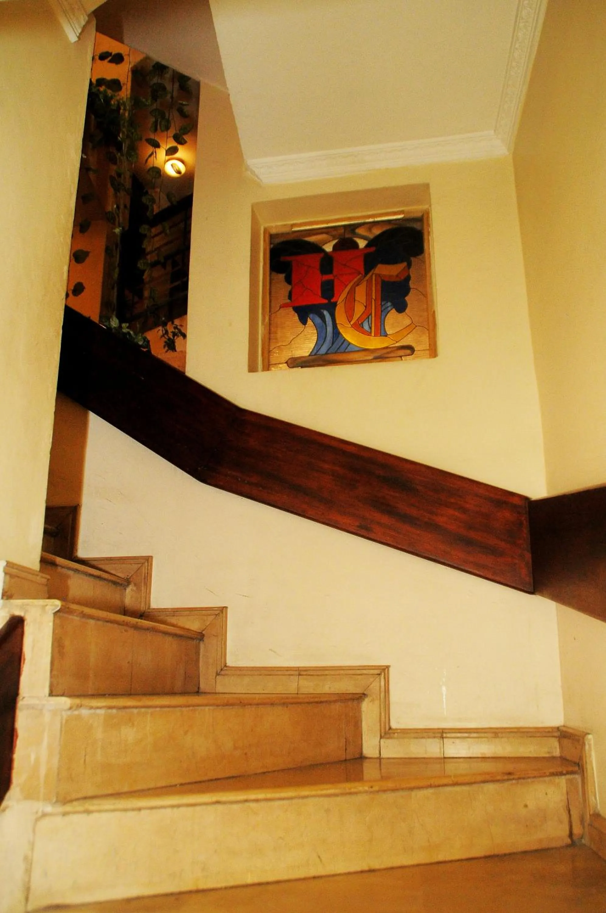 Property building in Colony Inn Hotel