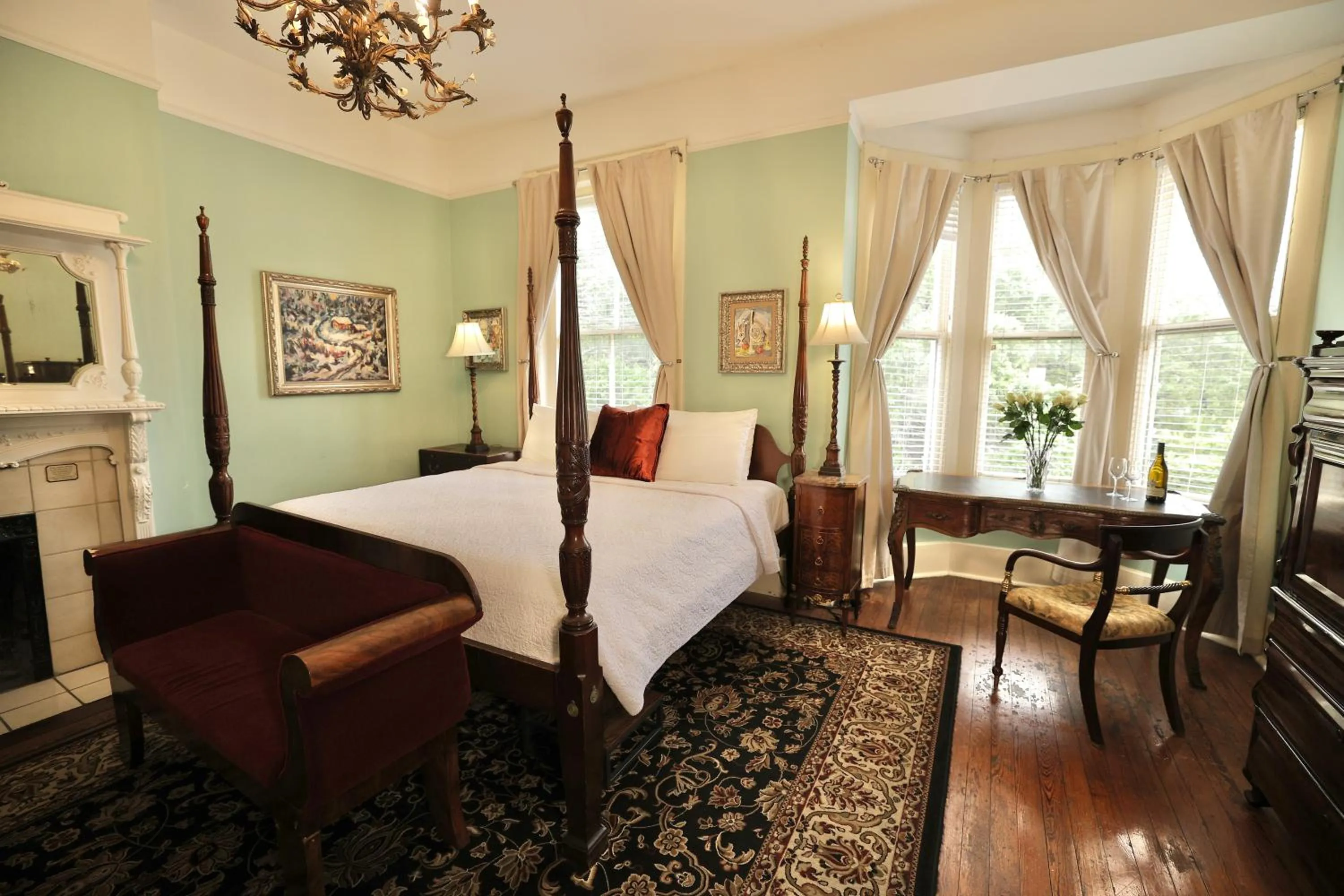 Bed in Foley House Inn