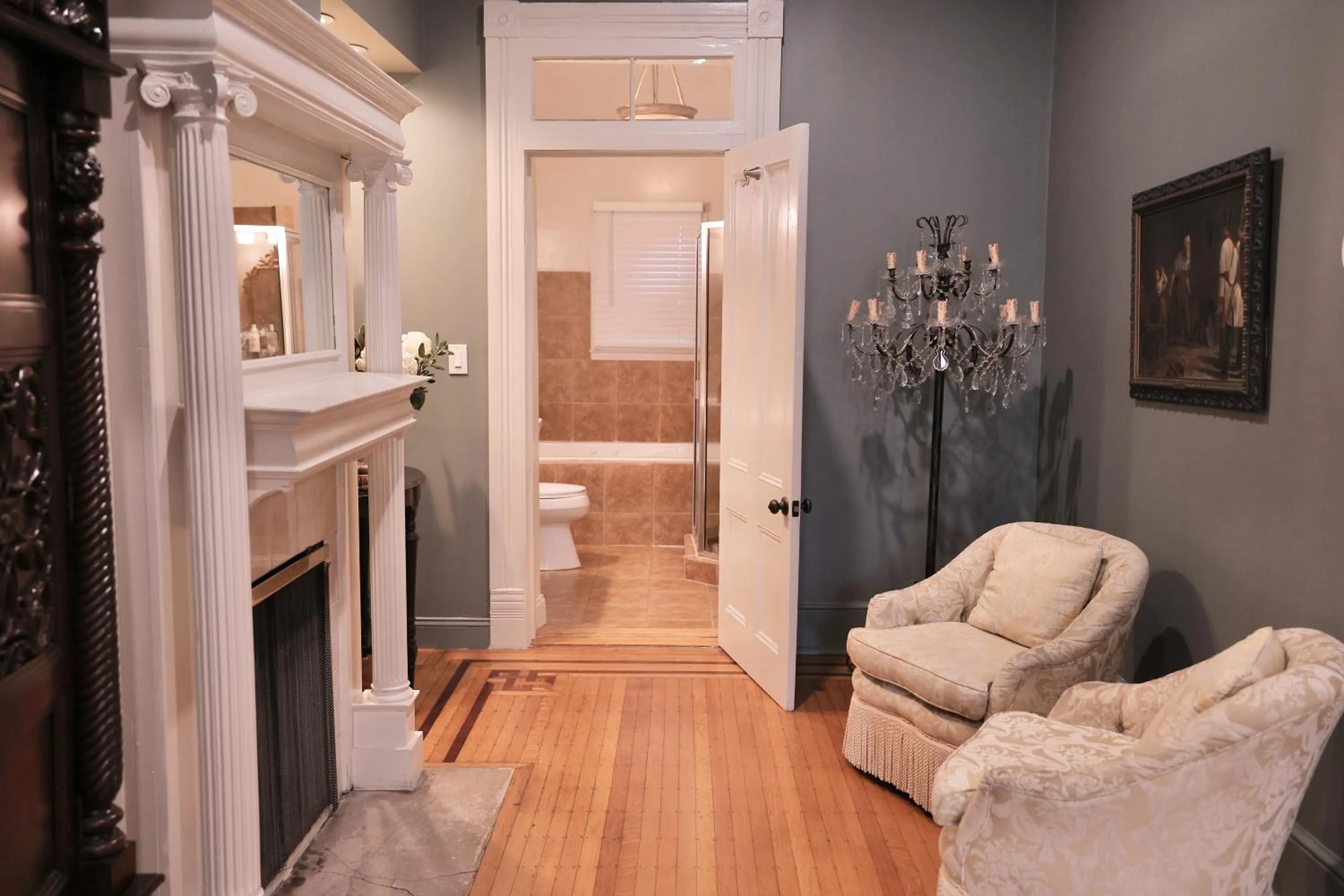 Living room in Foley House Inn