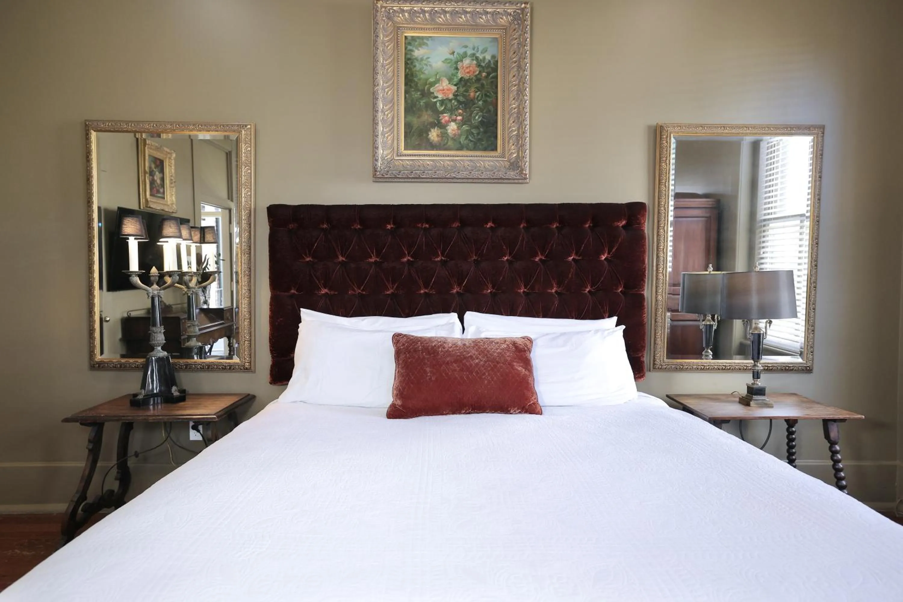 Bed in Foley House Inn