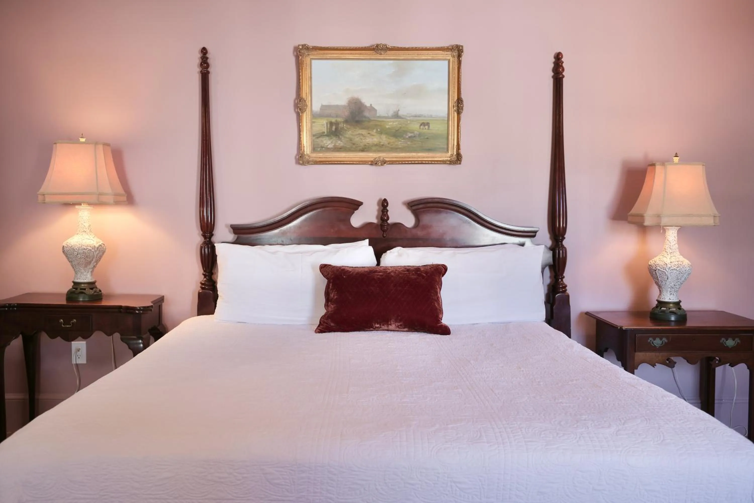 Bed in Foley House Inn