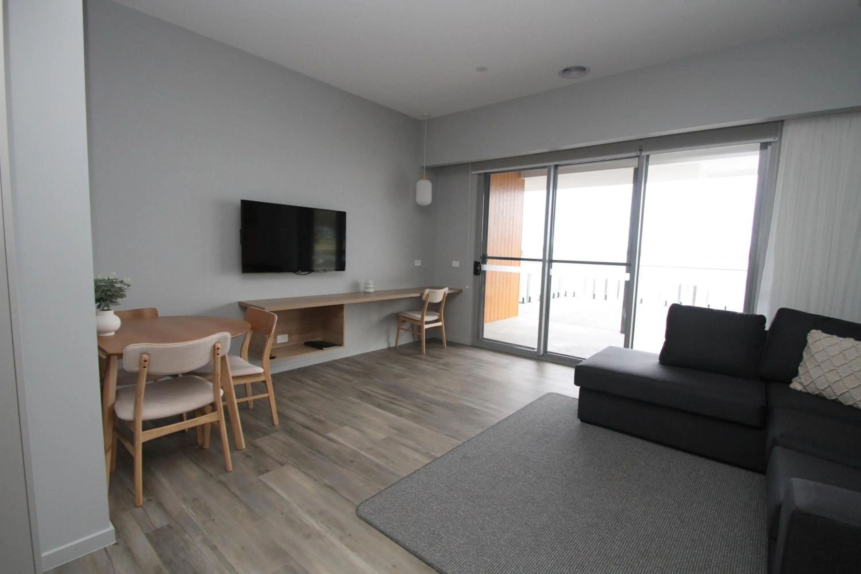 Communal lounge/ TV room in Waterfront Apartments
