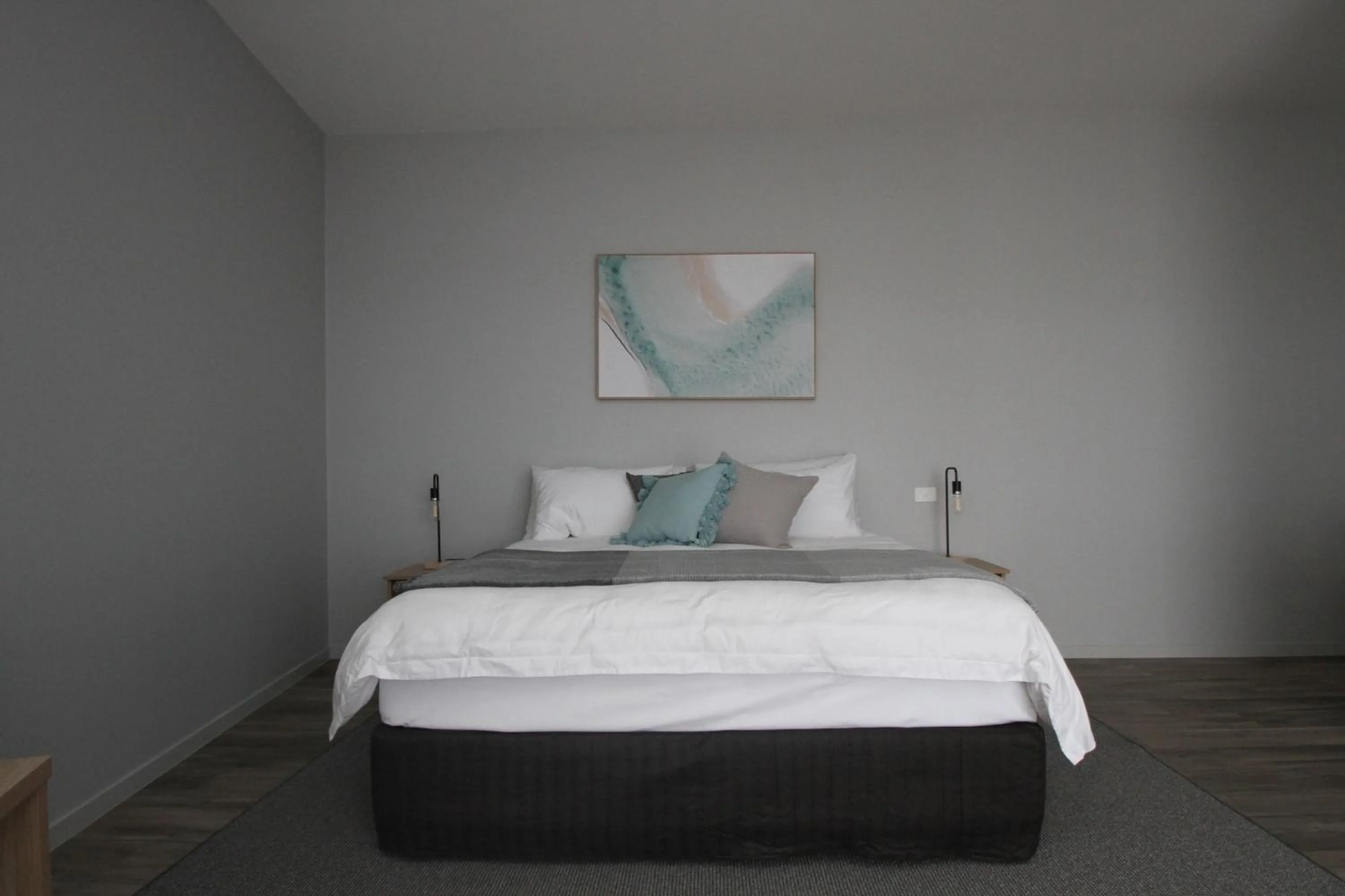 Bedroom, Bed in Waterfront Apartments