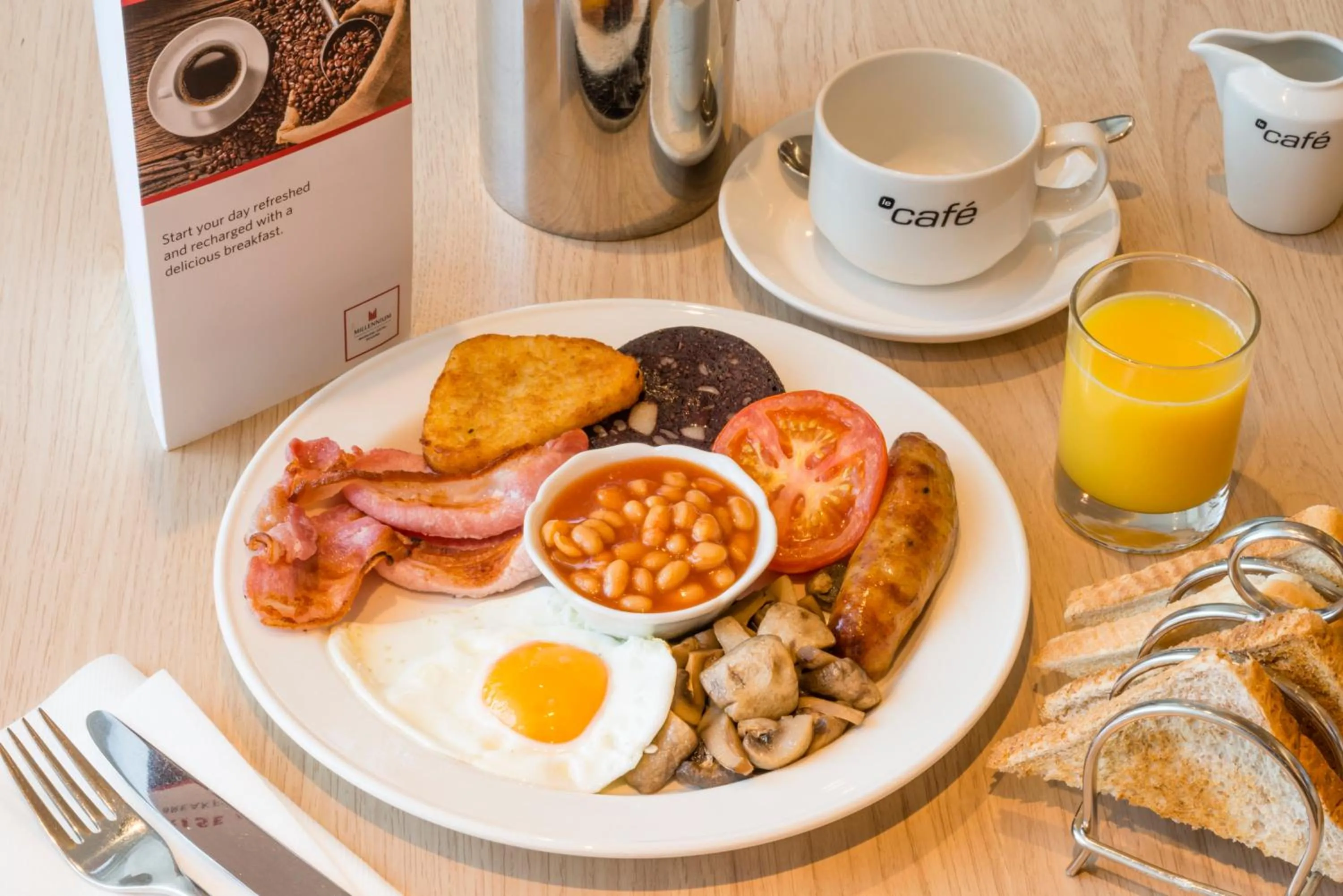 Restaurant/places to eat in voco Reading