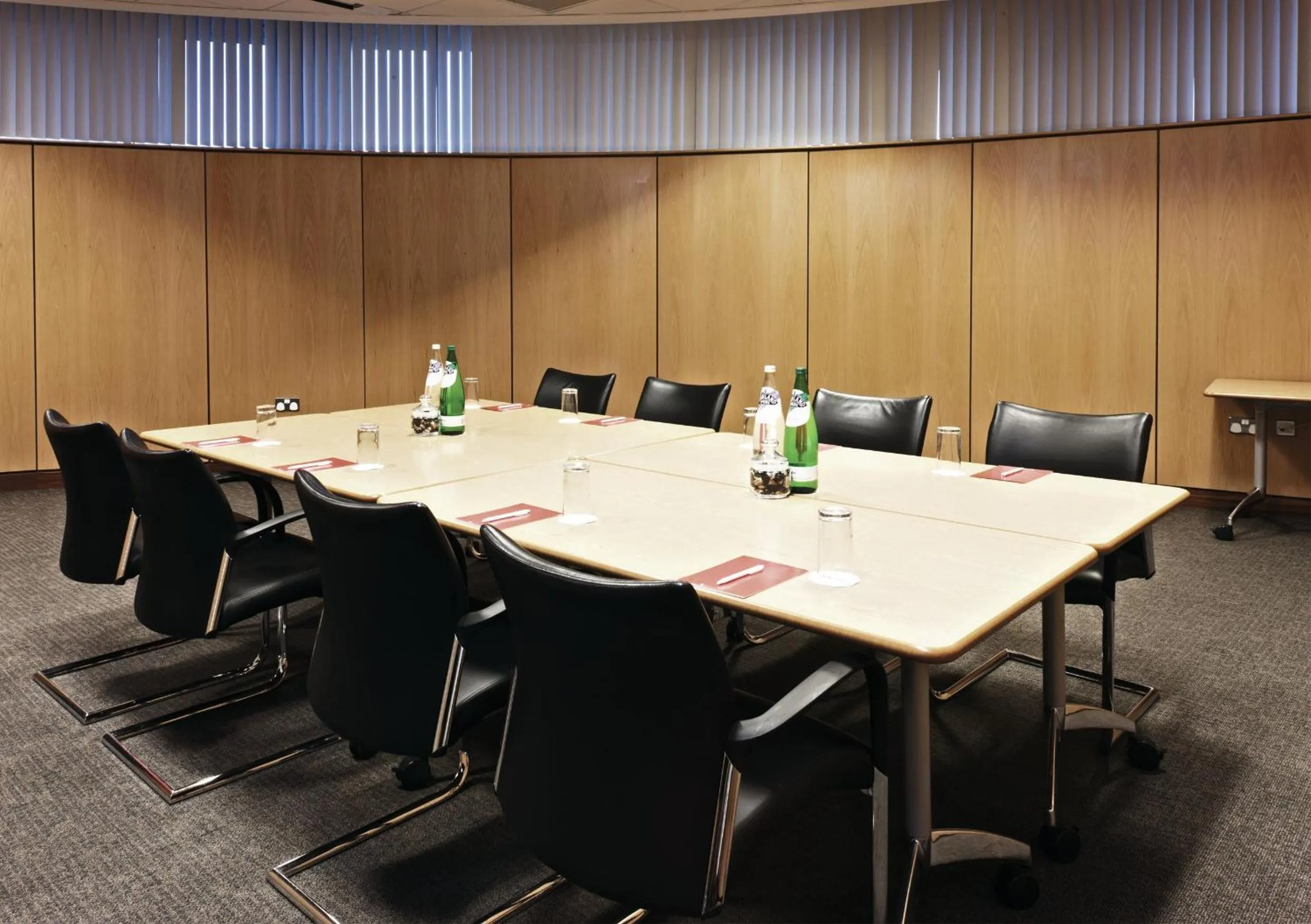 Meeting/conference room in voco Reading