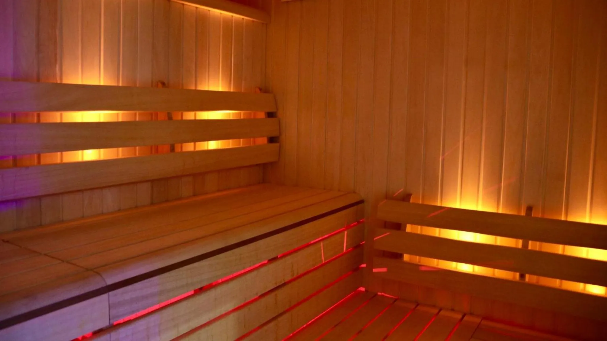 Fitness centre/facilities in voco Reading