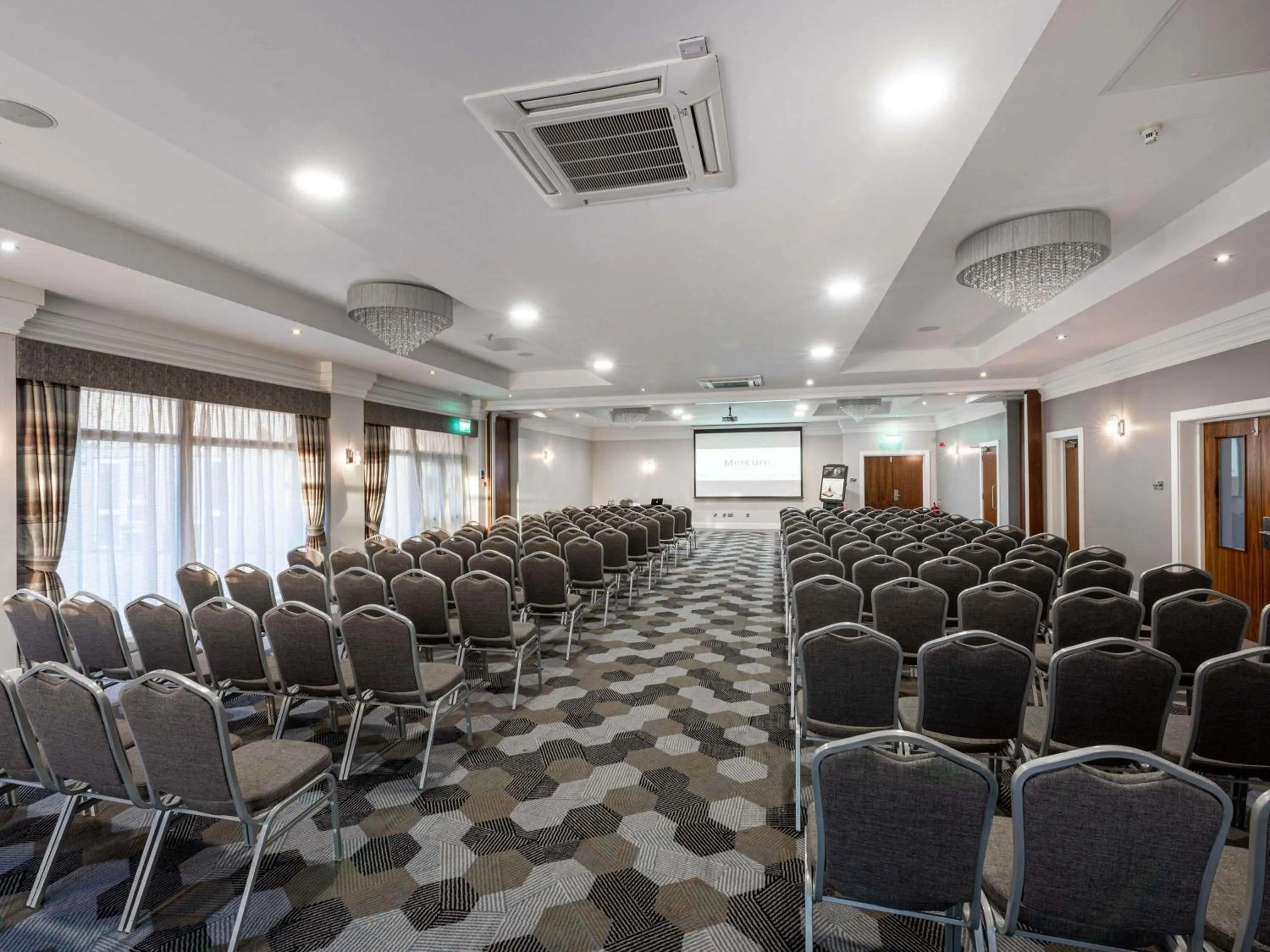 Meeting/conference room in Mercure Manchester Norton Grange Hotel & Spa