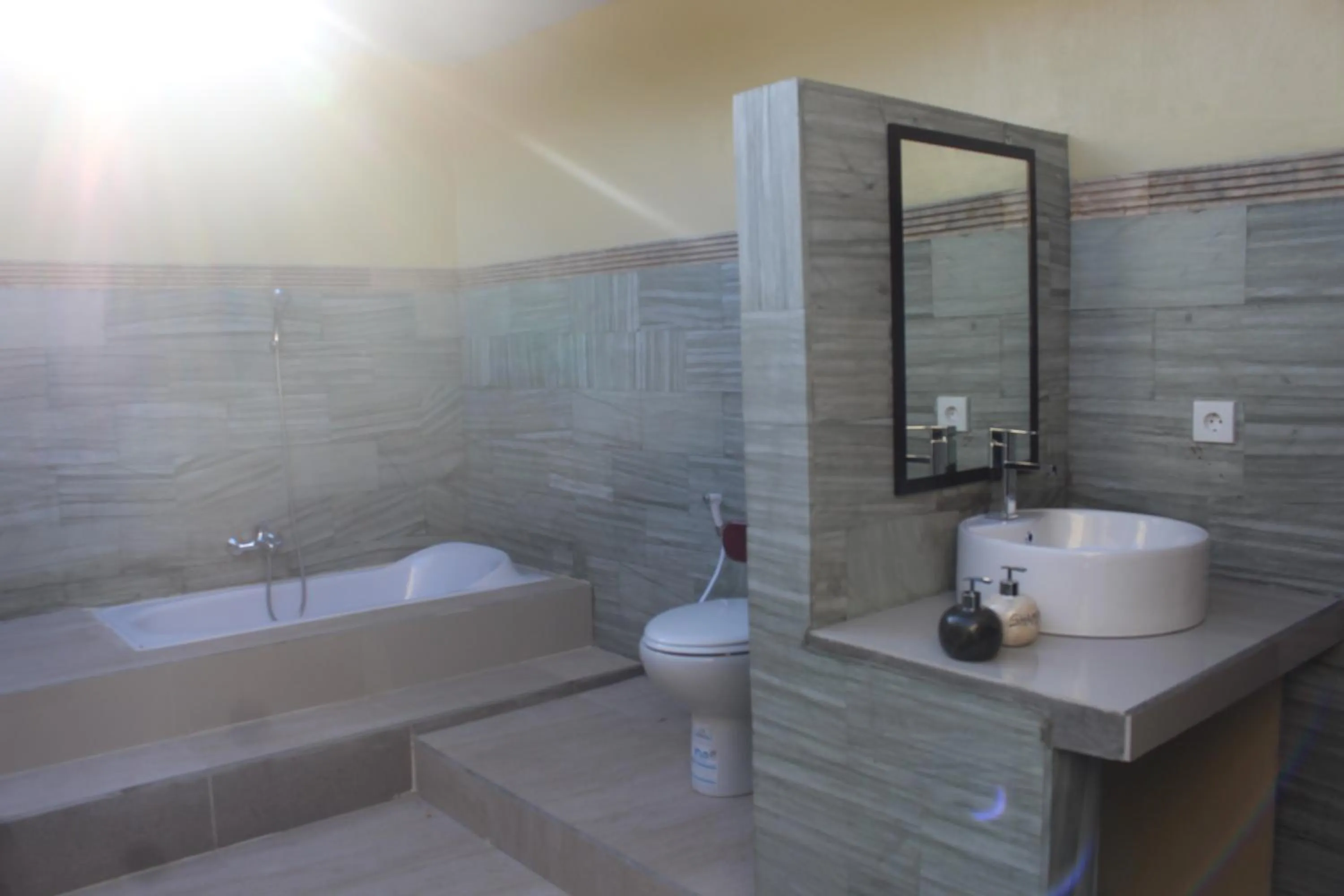 Toilet in Taman Padi Villa