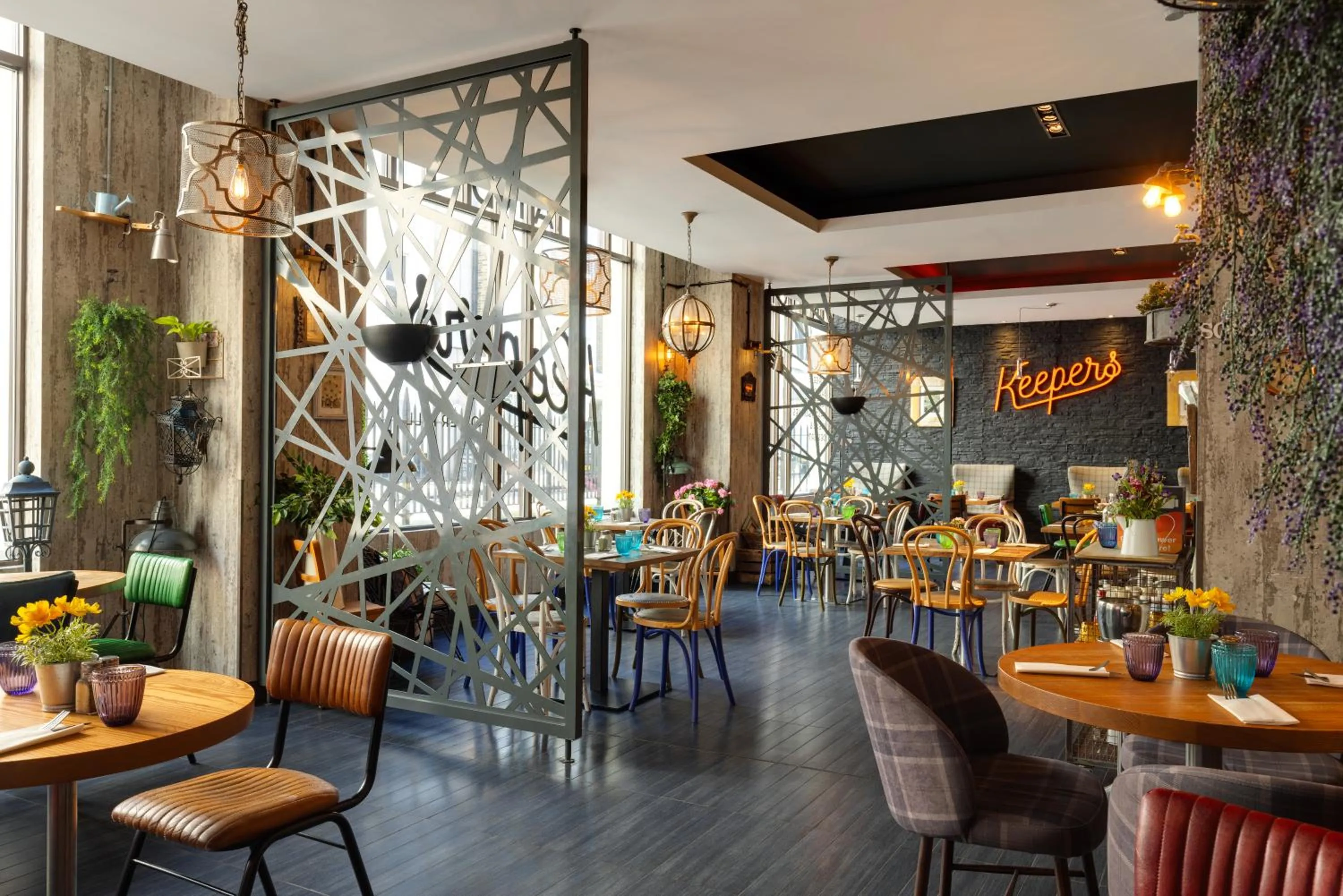 Restaurant/places to eat in Novotel London Tower Bridge