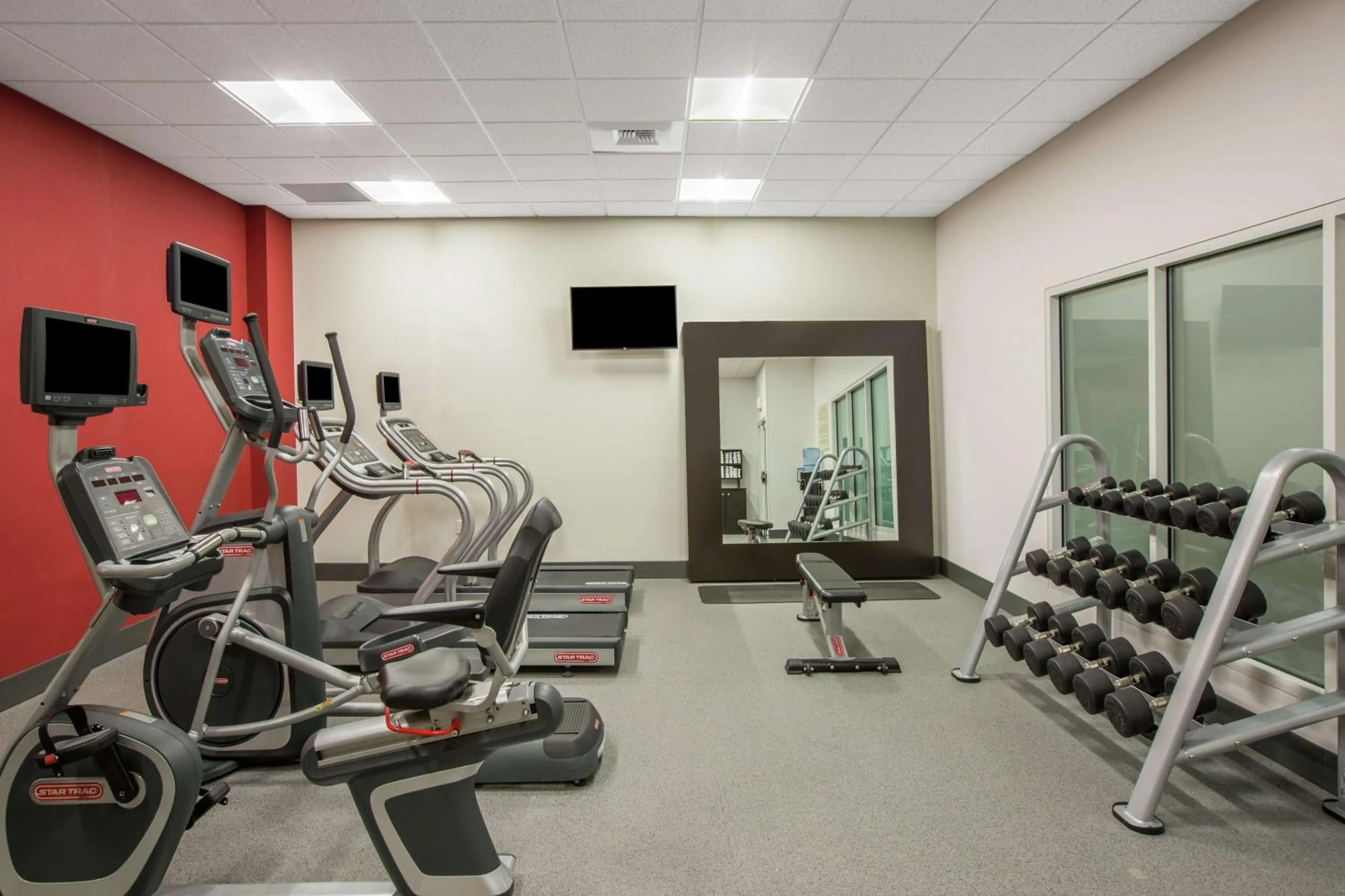 Fitness centre/facilities in Hilton Garden Inn Olympia, WA