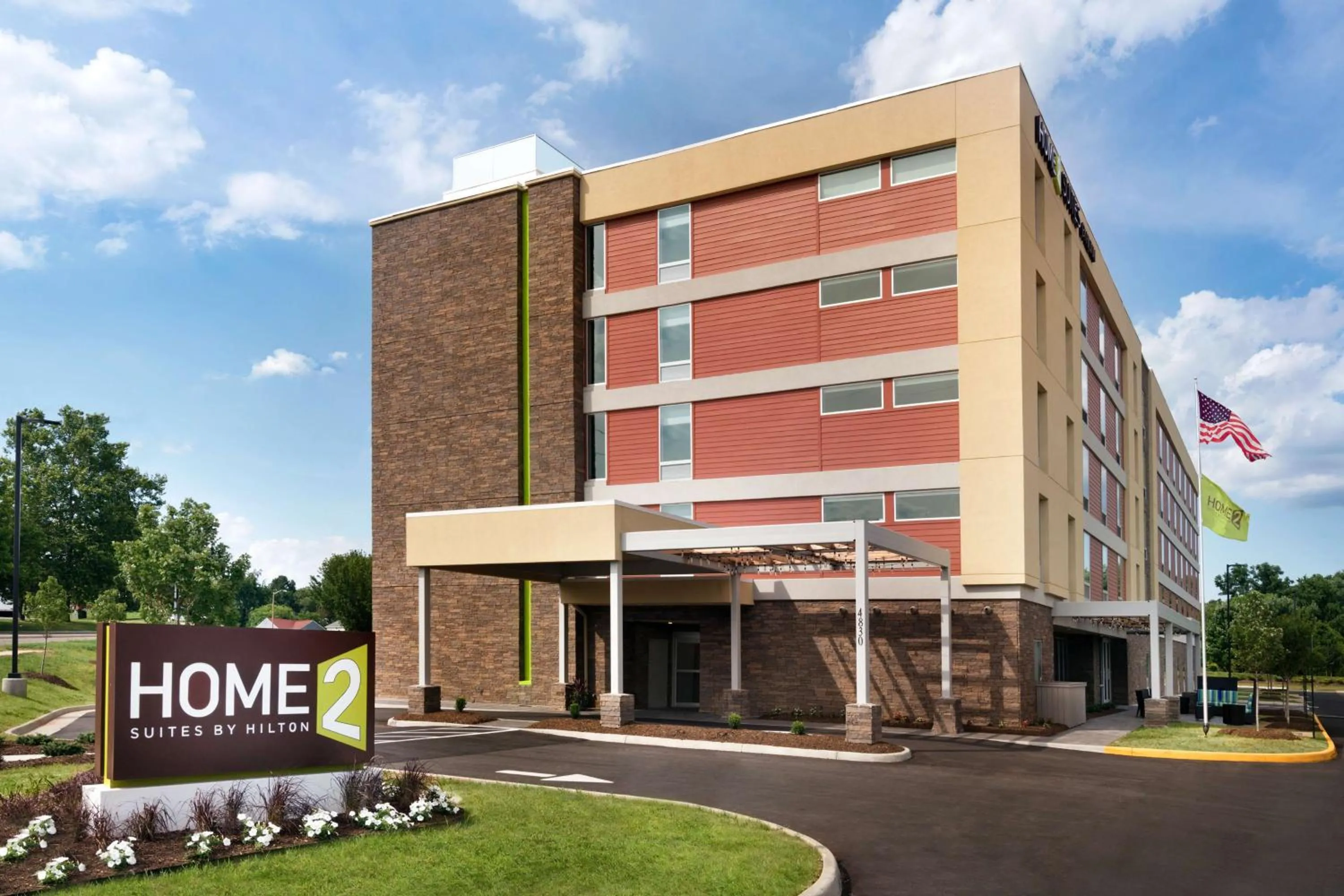 Property building in Home2 Suites by Hilton Roanoke