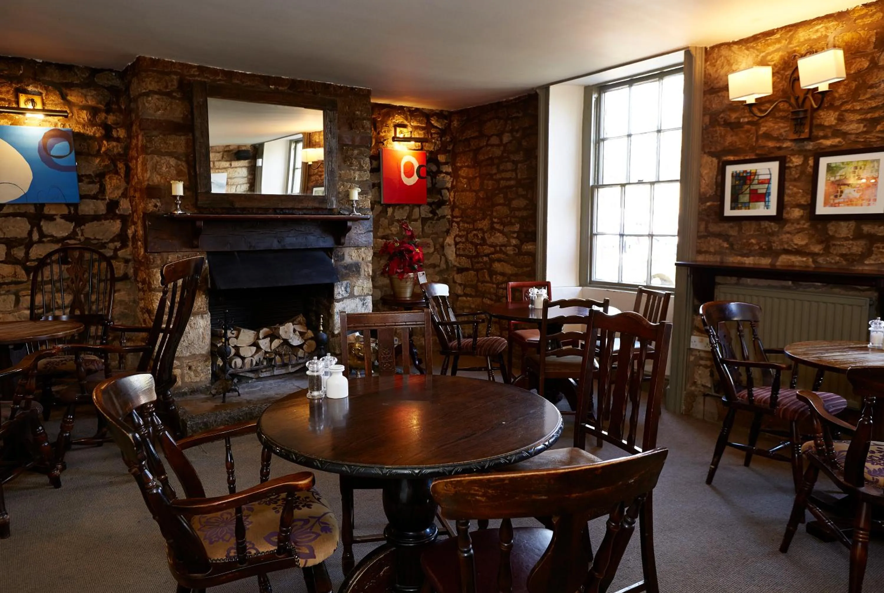 Lounge or bar in Old Manse Hotel by Greene King Inns