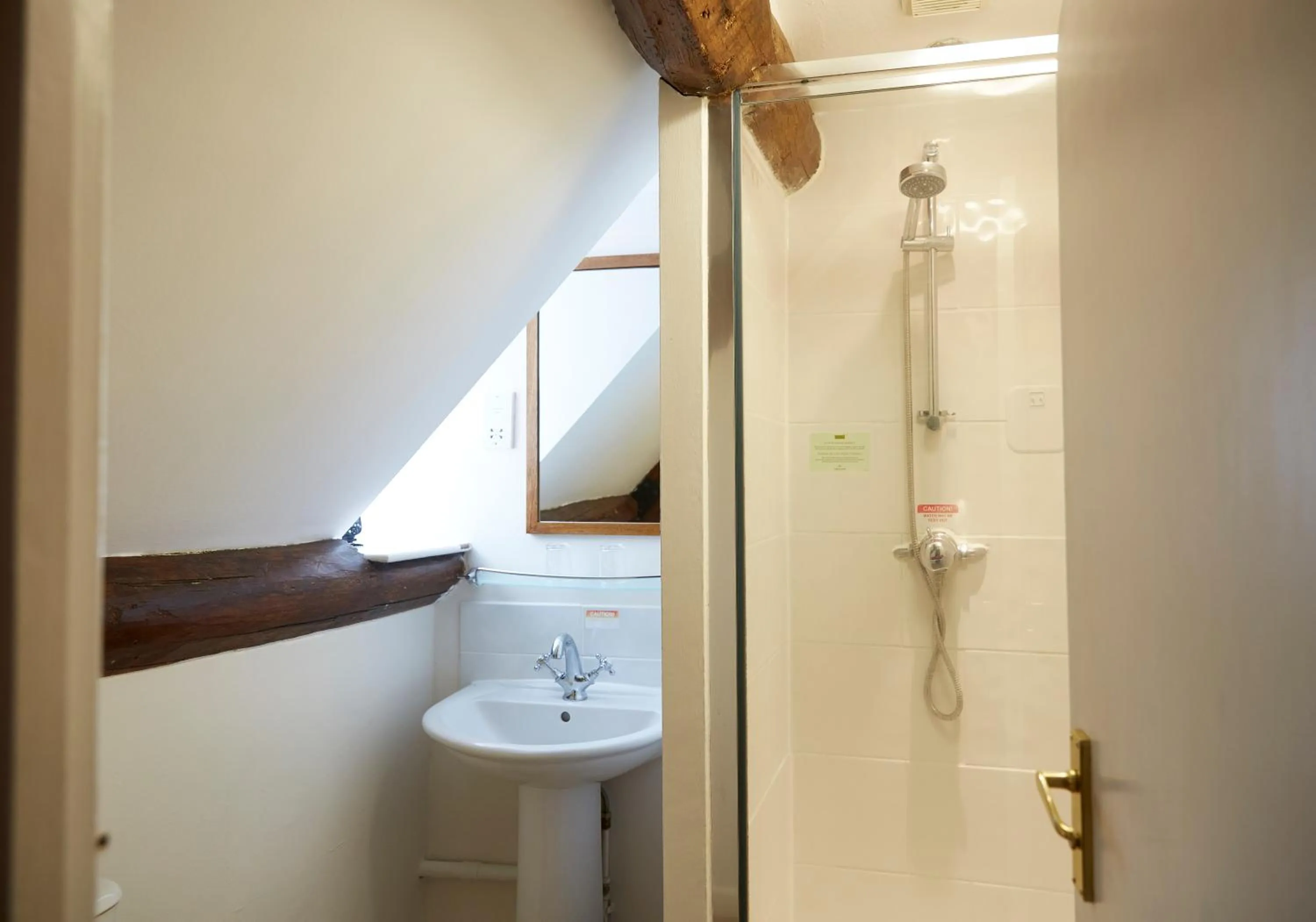 Bathroom in Old Manse Hotel by Greene King Inns