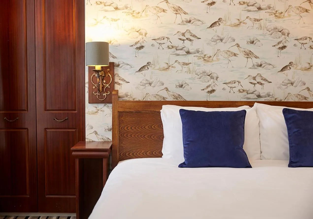 Bed in Old Manse Hotel by Greene King Inns