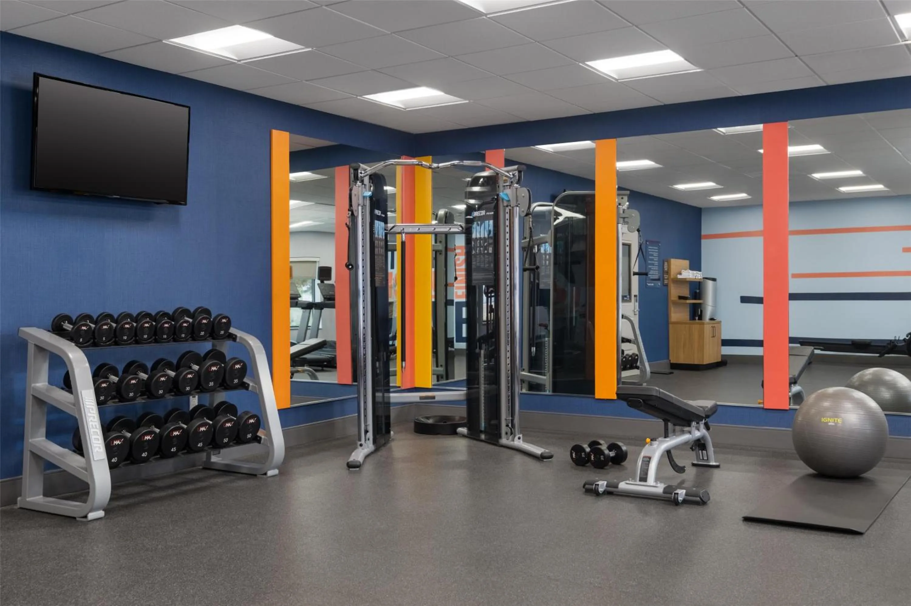 Fitness centre/facilities in Hampton Inn by Hilton Turlock