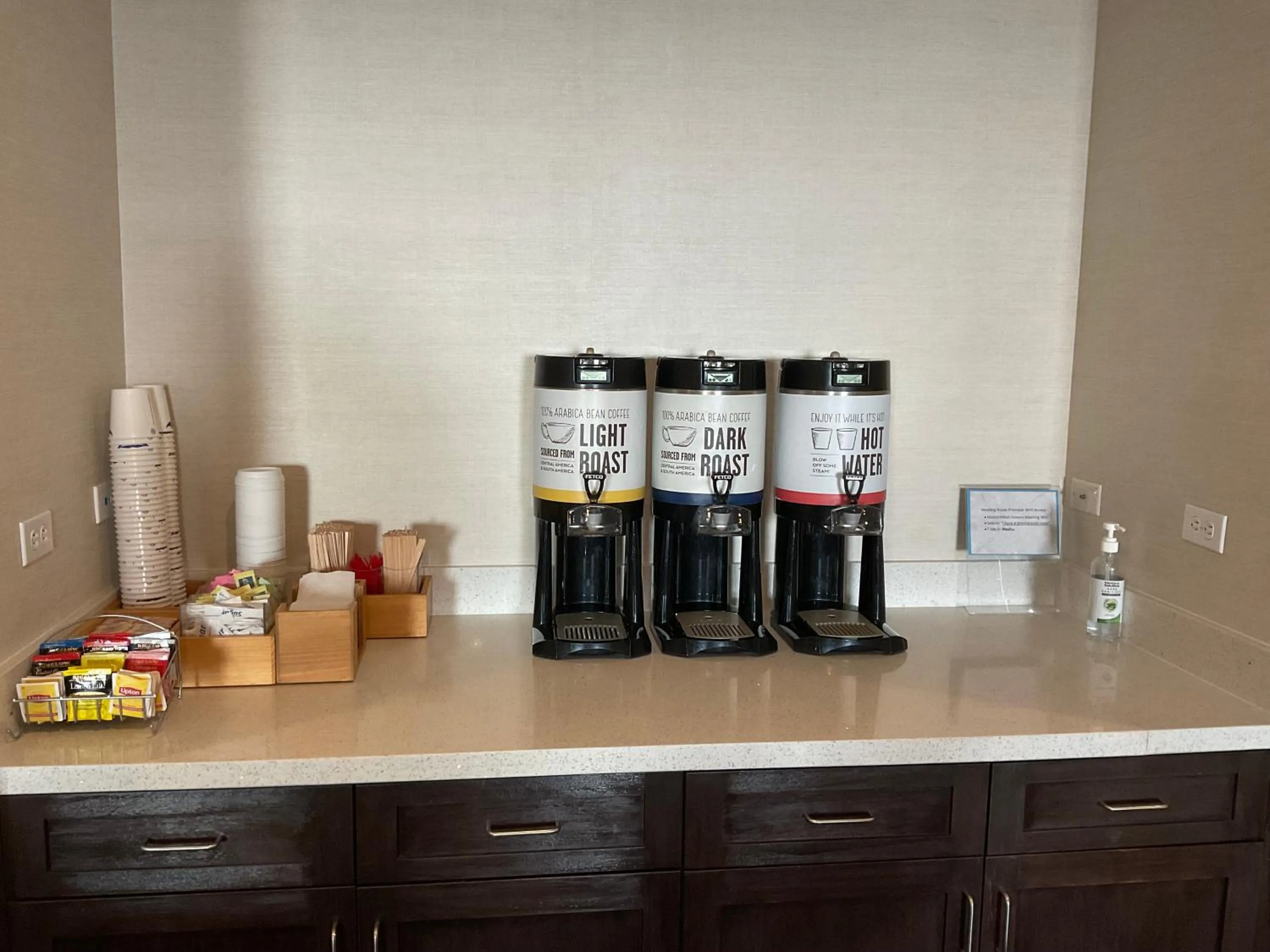 Meeting/conference room in Hampton Inn by Hilton Turlock