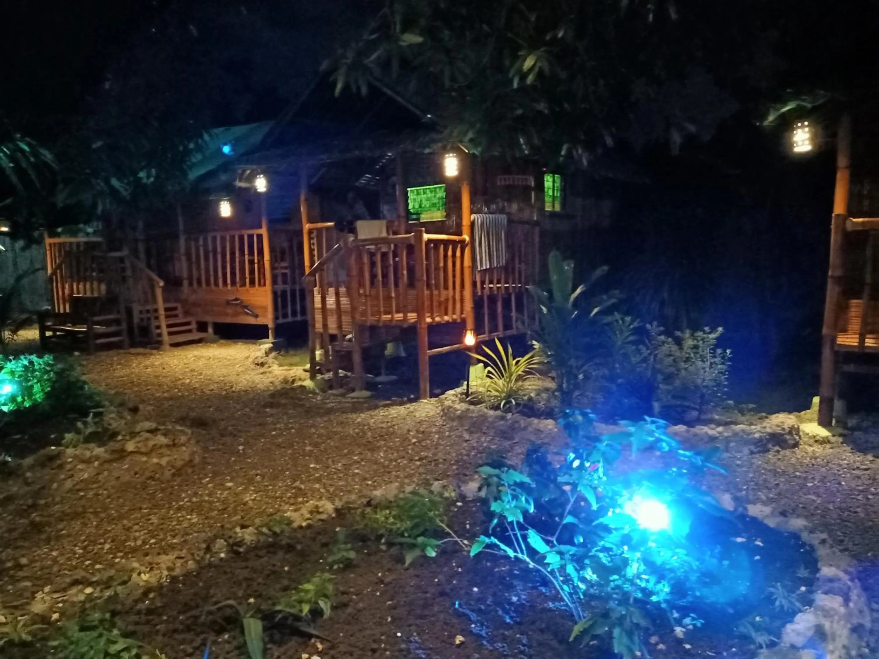 Moalboal Bamboo Guest House