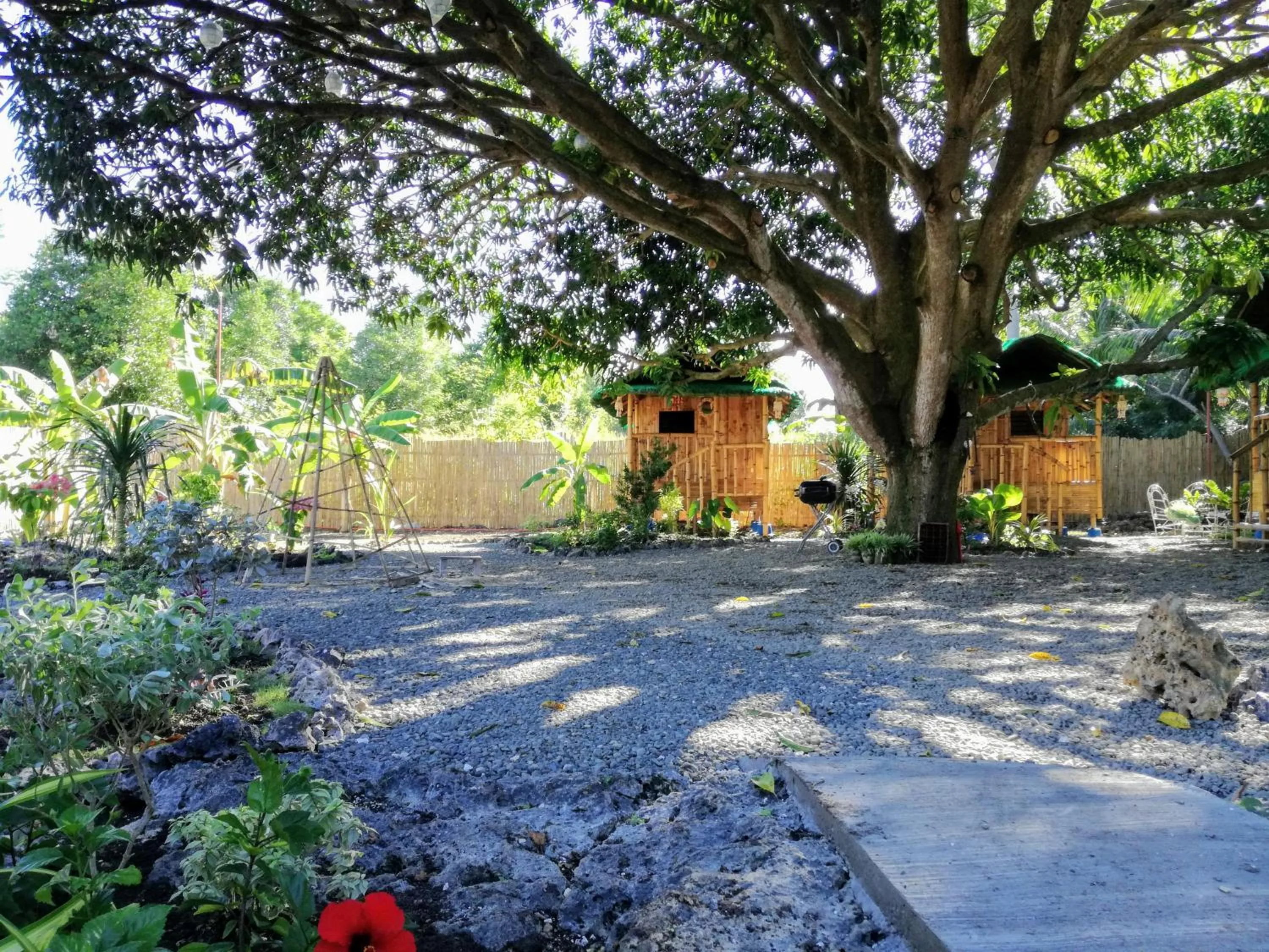 Moalboal Bamboo Guest House