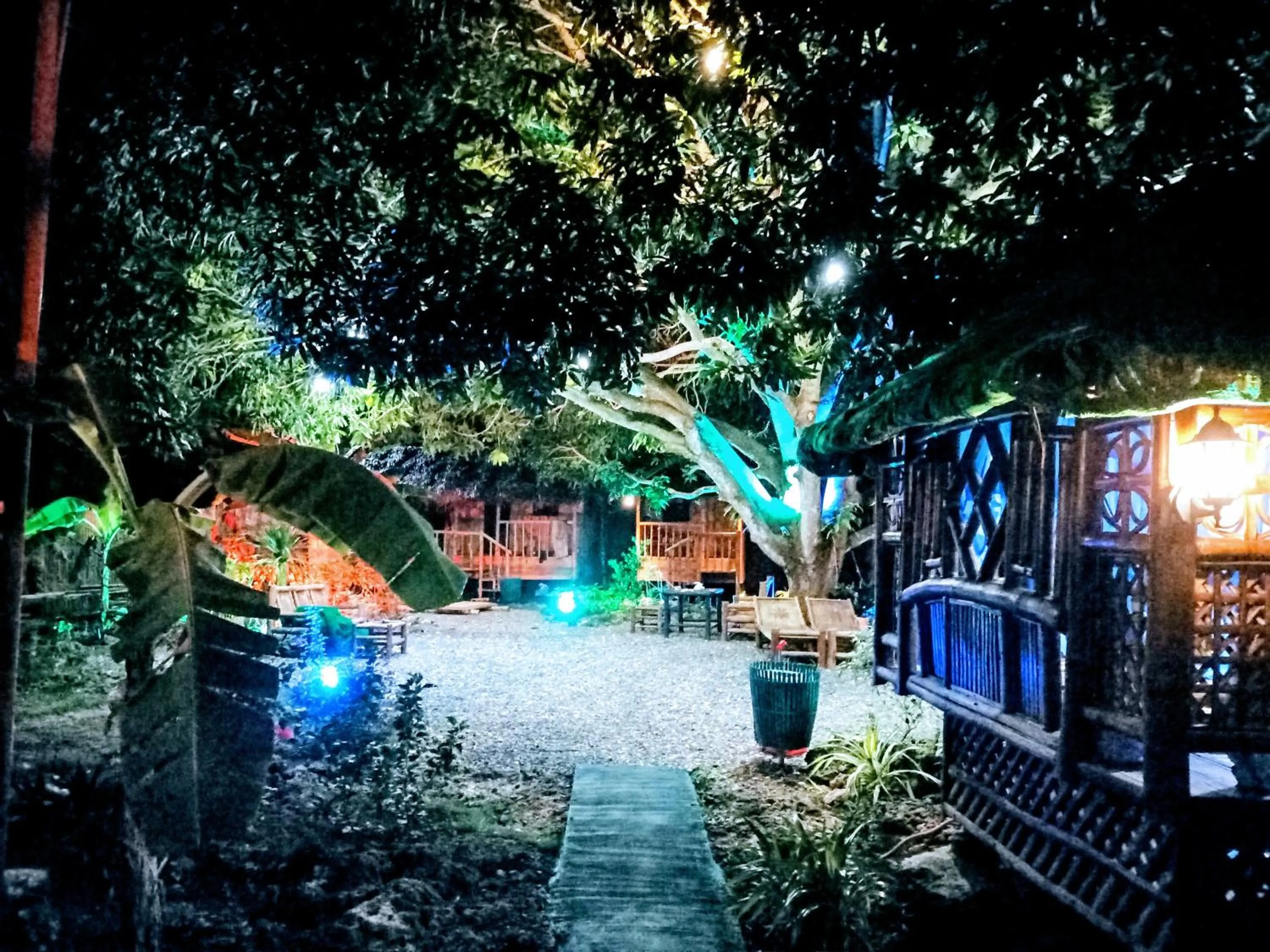 Moalboal Bamboo Guest House