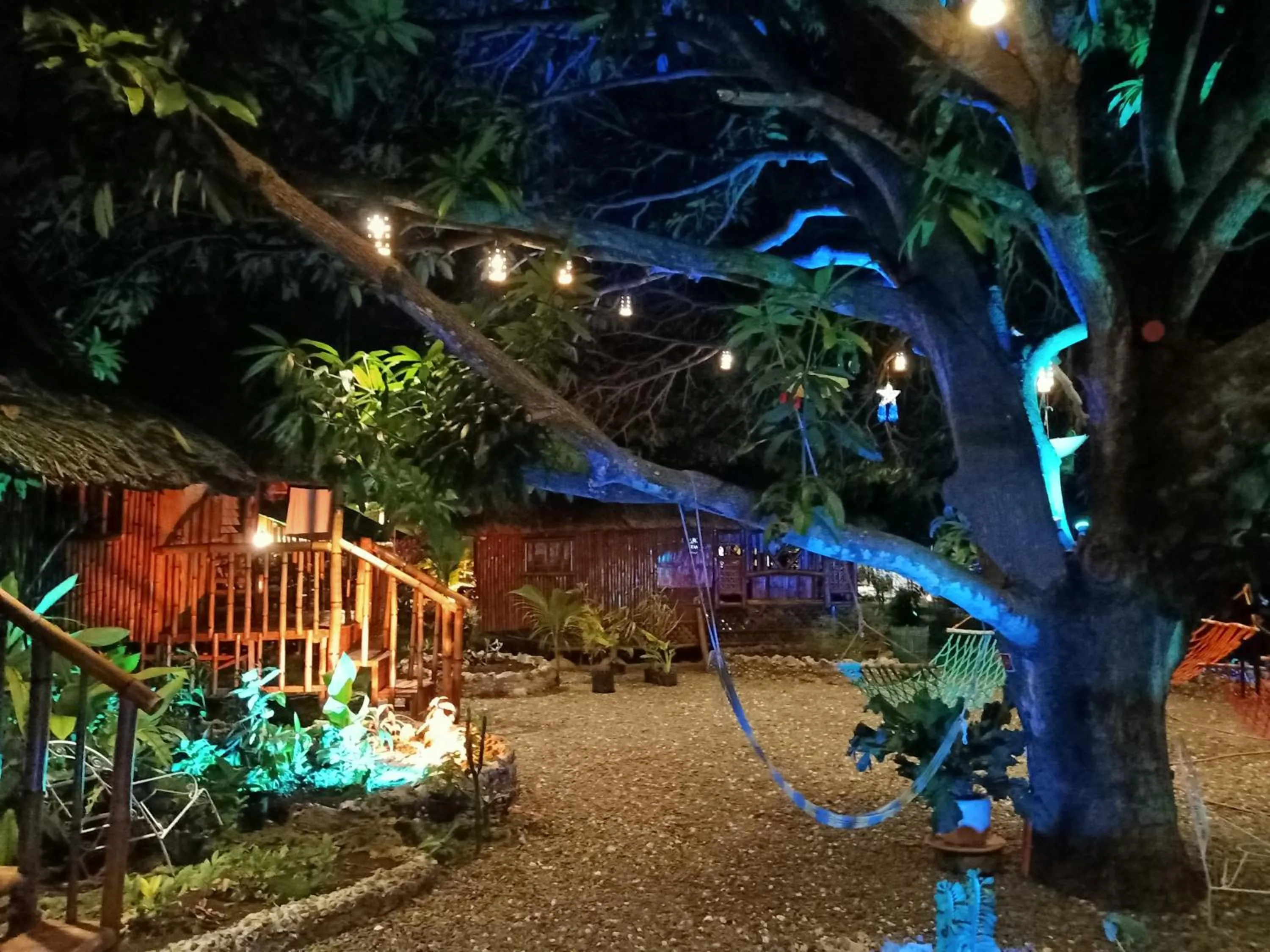 Moalboal Bamboo Guest House