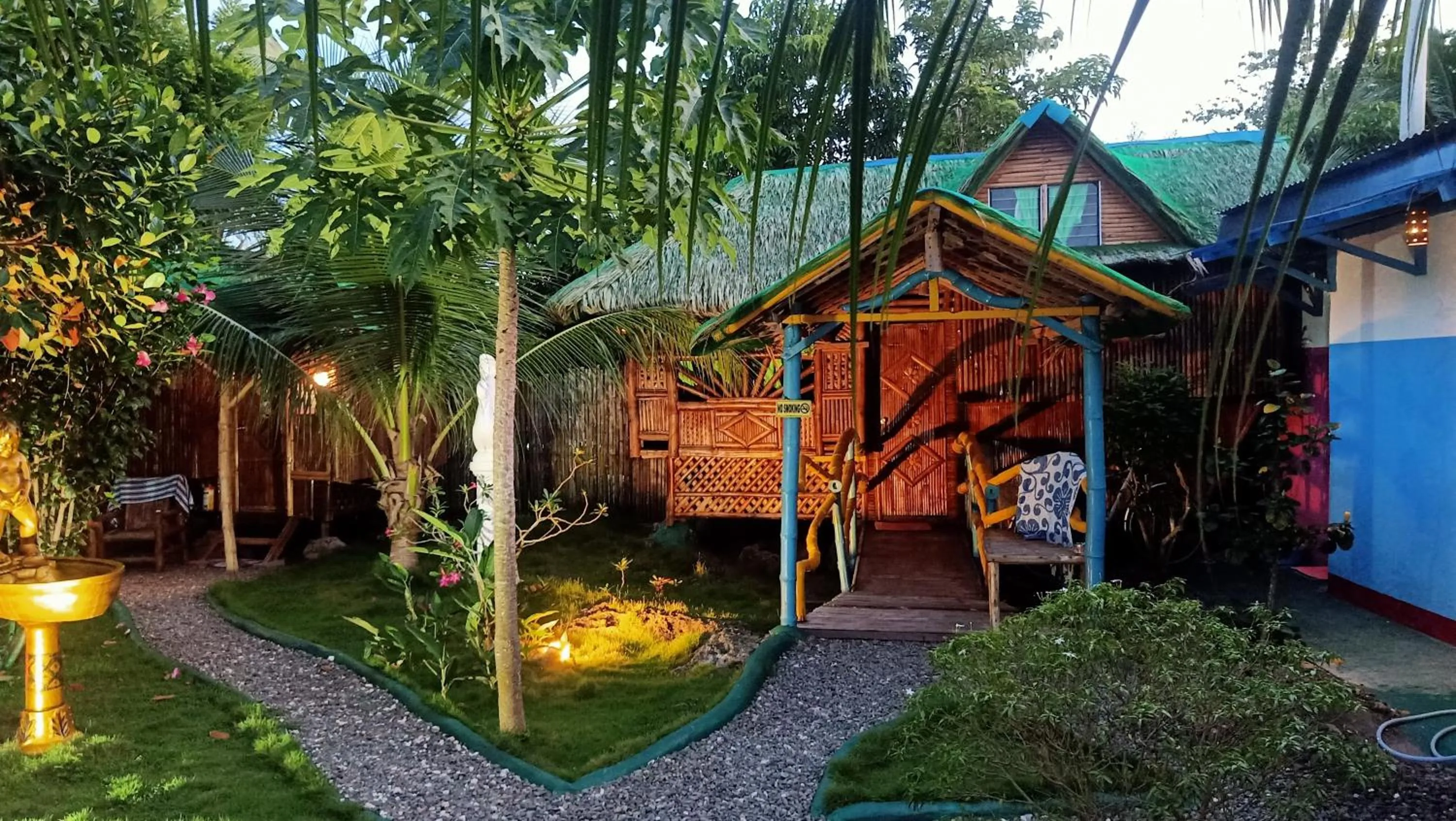 Moalboal Bamboo Guest House