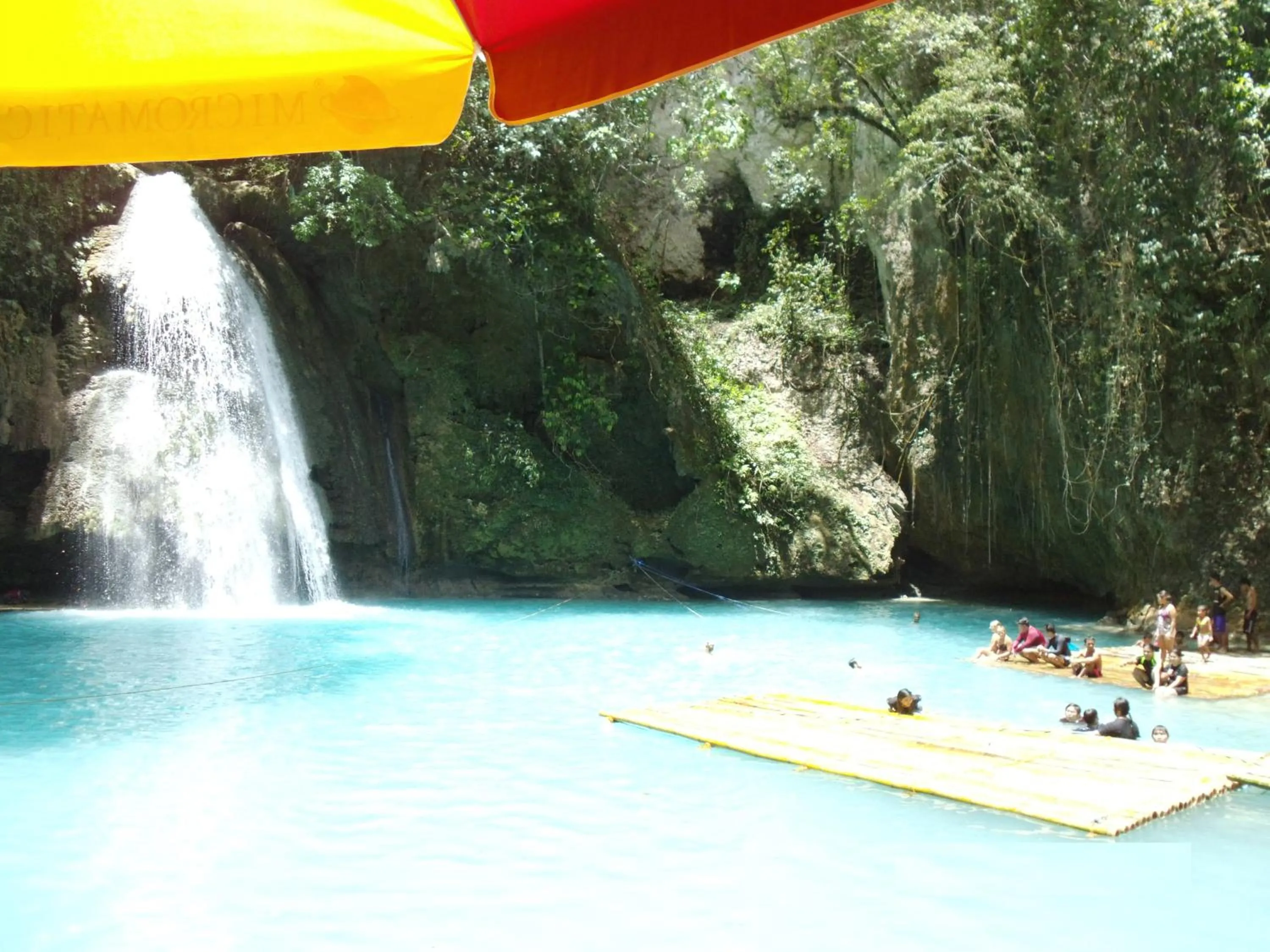 Moalboal Bamboo Guest House
