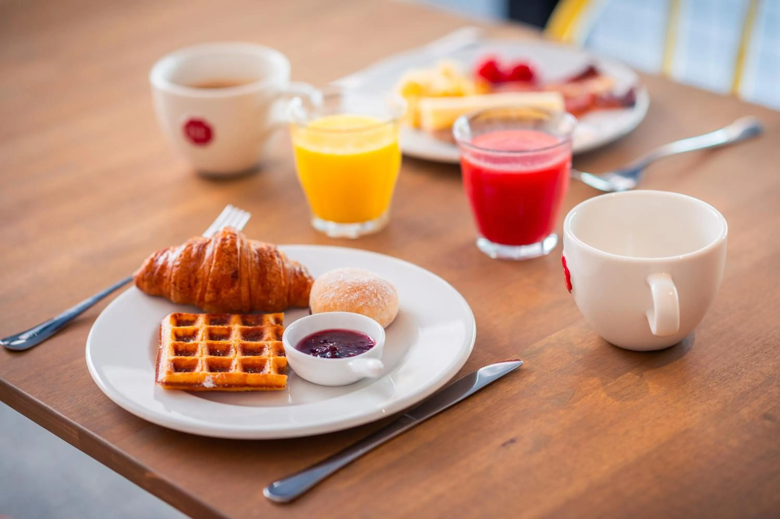 Buffet breakfast in Hotel Queen Anne