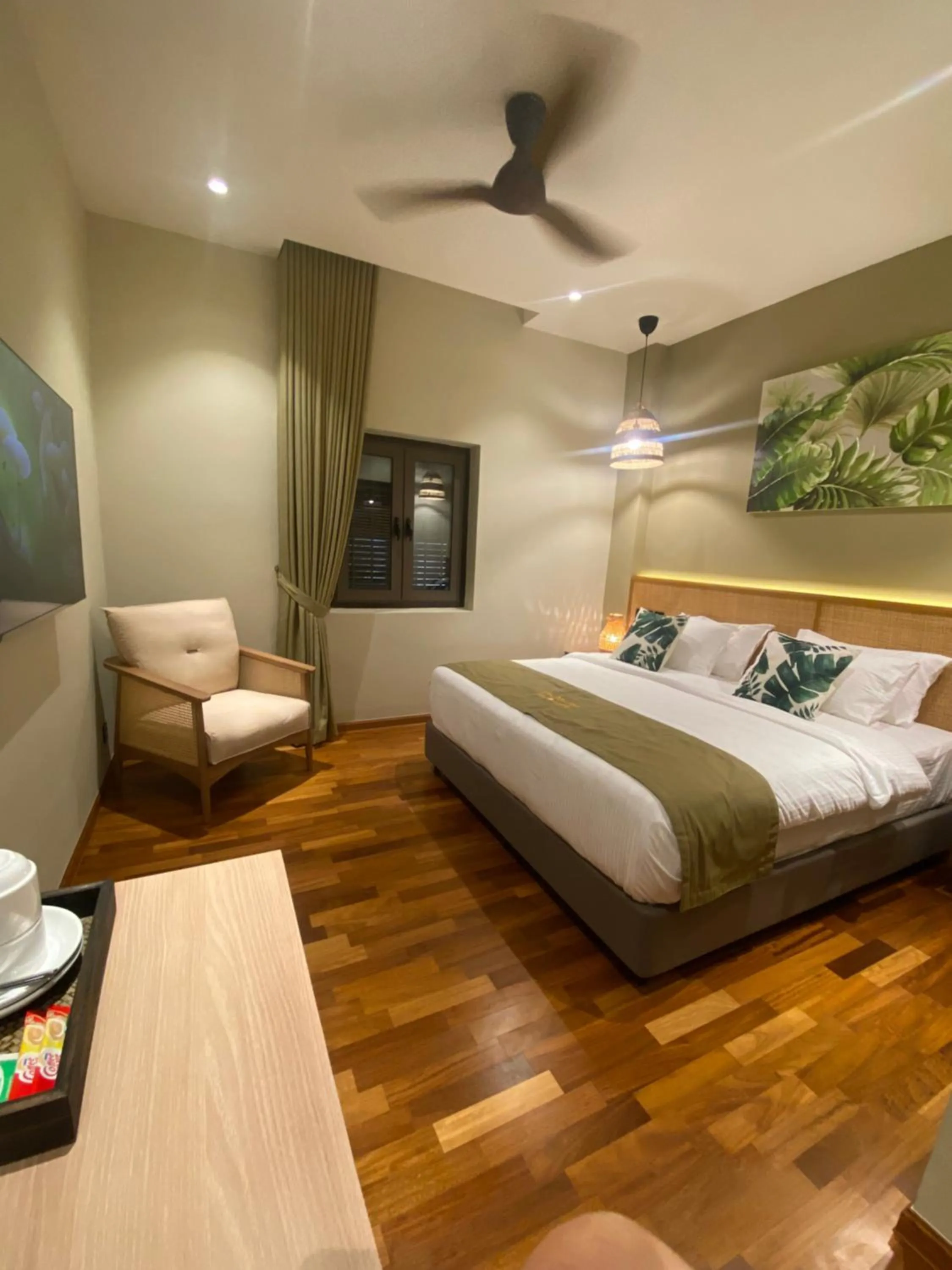 Bedroom, Bed in ke-lan-tan House