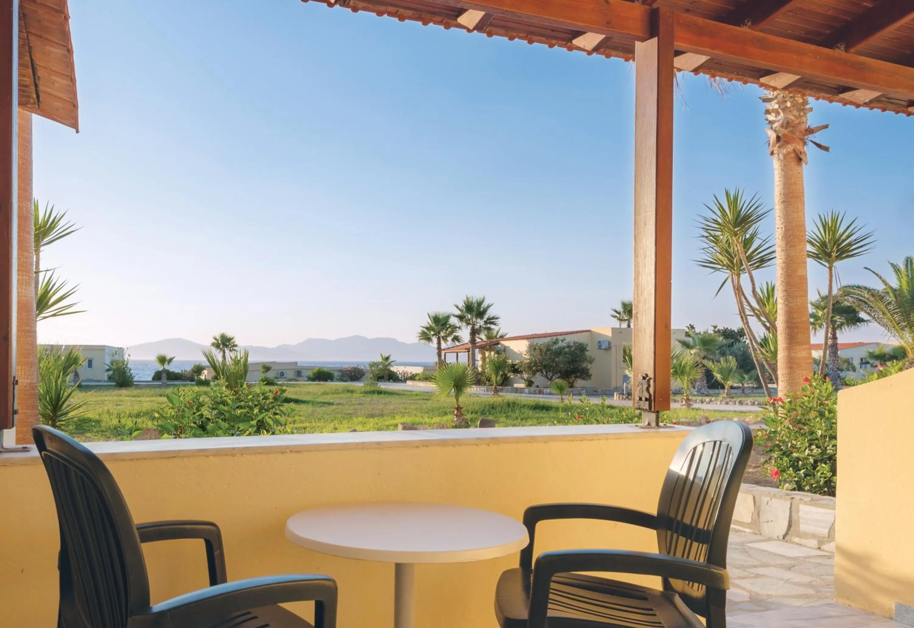 Balcony/Terrace in Eurovillage Achilleas Hotel