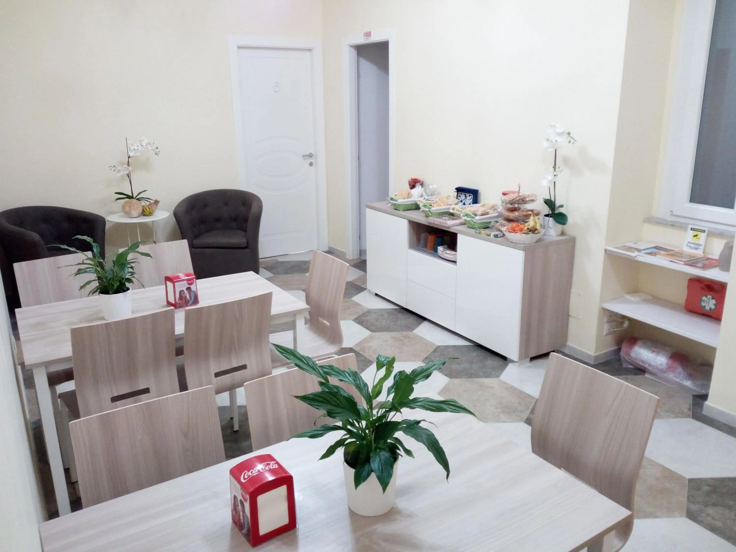 Food in Residence Stendhal Guest House