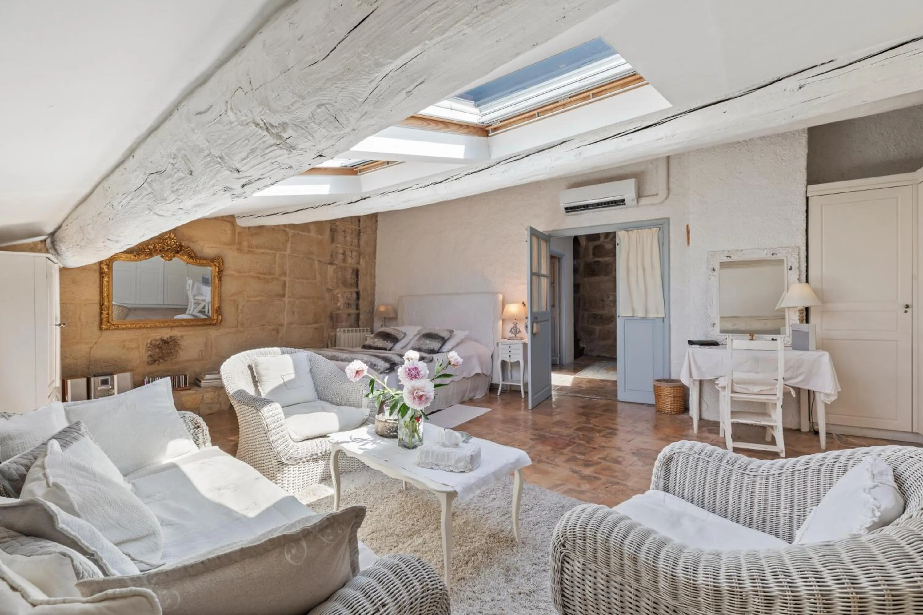 Bedroom in L'ORANGERIE Chambres d'hotes de charme