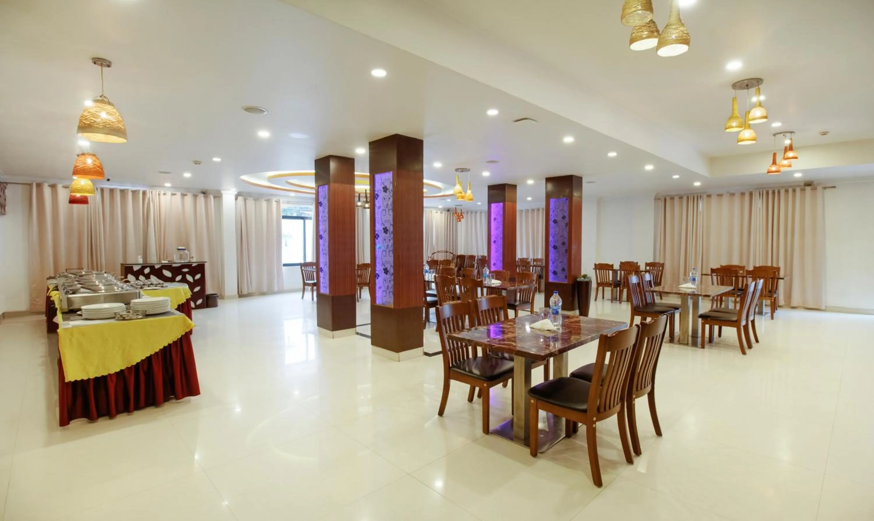 Restaurant/places to eat in Treebo Premium Palmyra Milford, 2 Km From Alleppey Beach