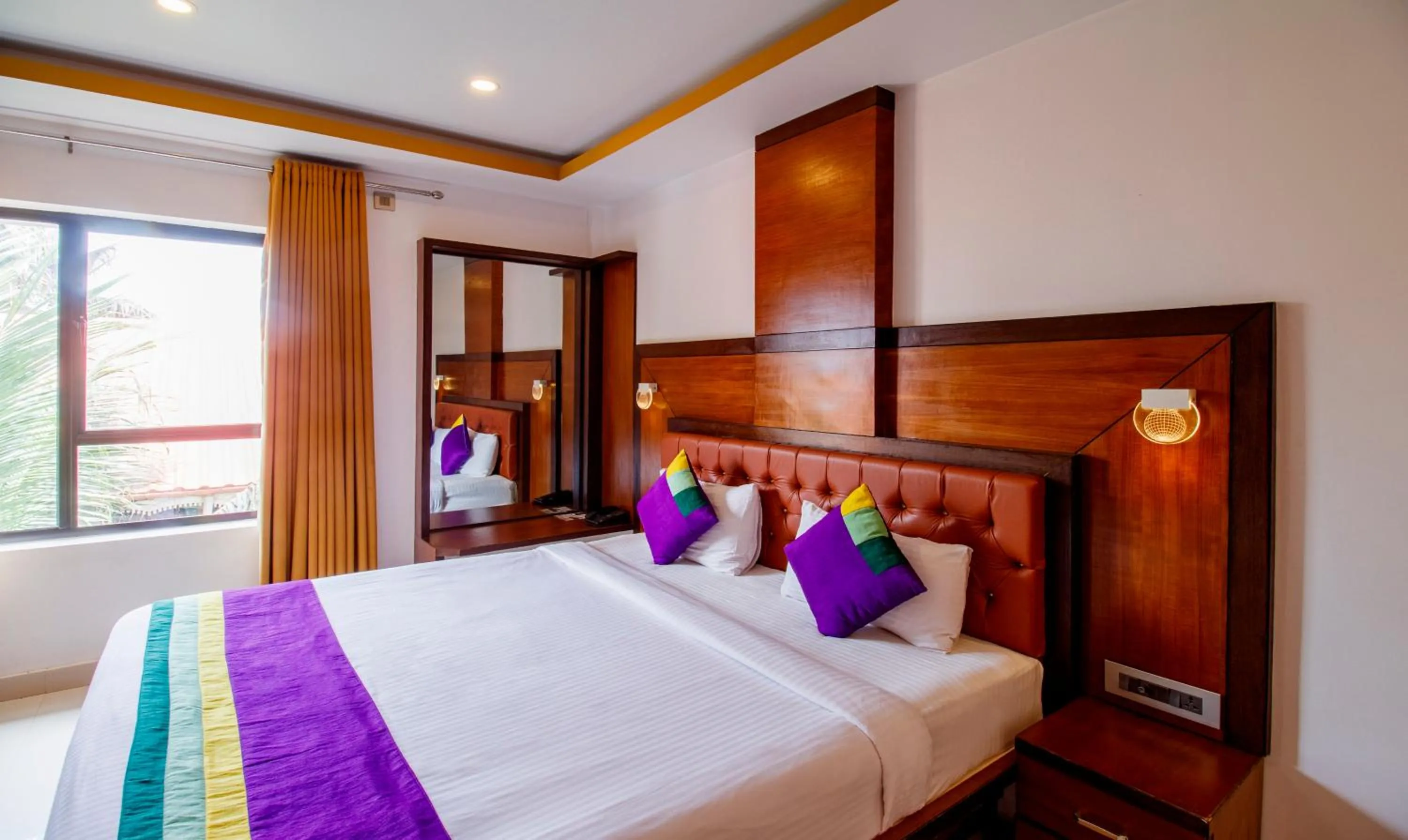 Bedroom, Bed in Treebo Premium Palmyra Milford, 2 Km From Alleppey Beach